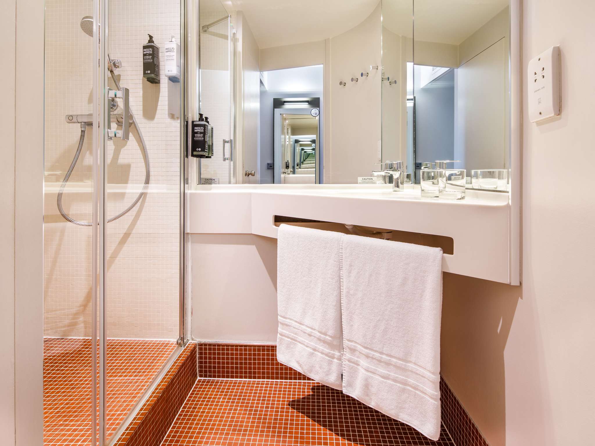 Photo - ibis Styles London Southwark - near Borough Market