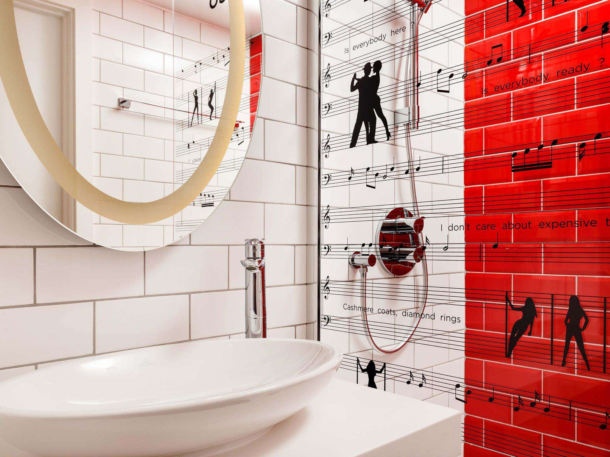 Photo - ibis Styles London Southwark - near Borough Market