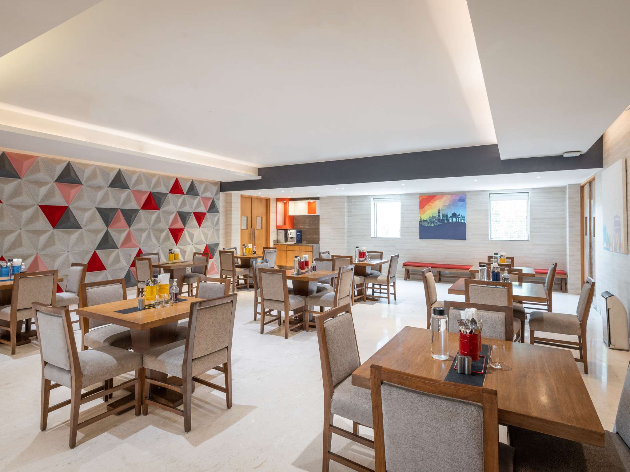 Photo - ibis New Delhi Aerocity - An Accor Brand