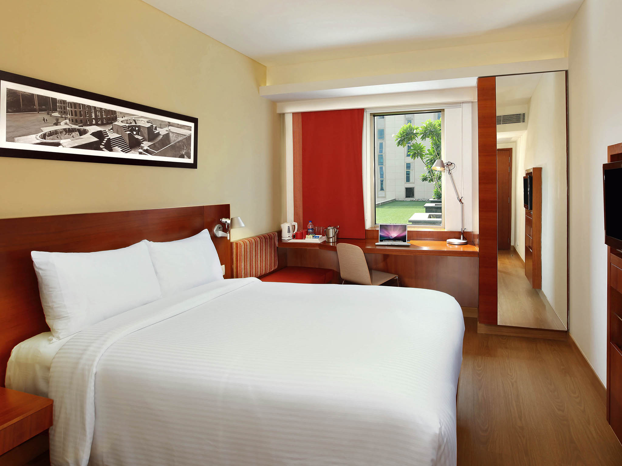 Photo - ibis New Delhi Aerocity - An Accor Brand