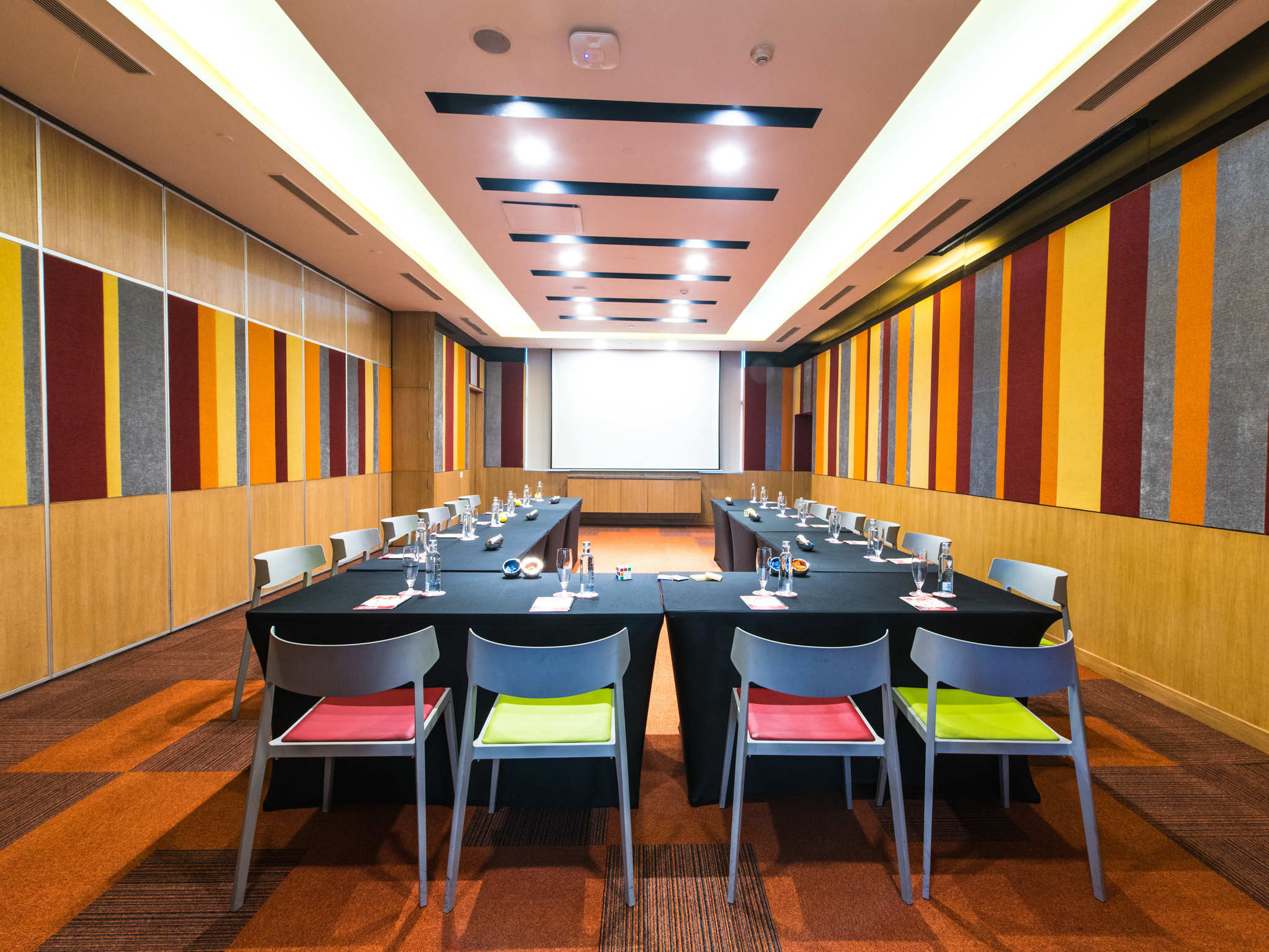 Photo - ibis New Delhi Aerocity - An Accor Brand