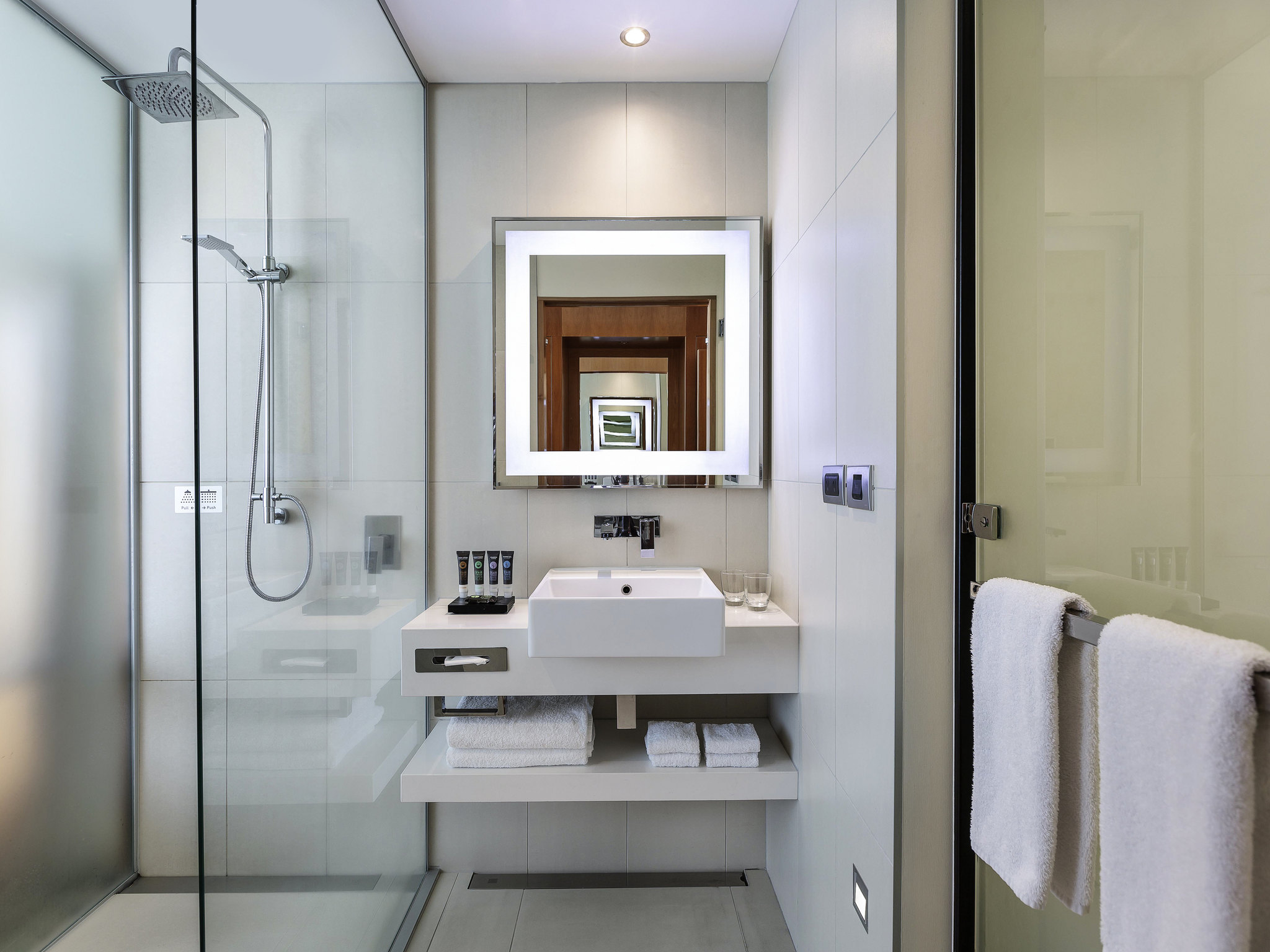 Photo - Novotel Auckland Airport