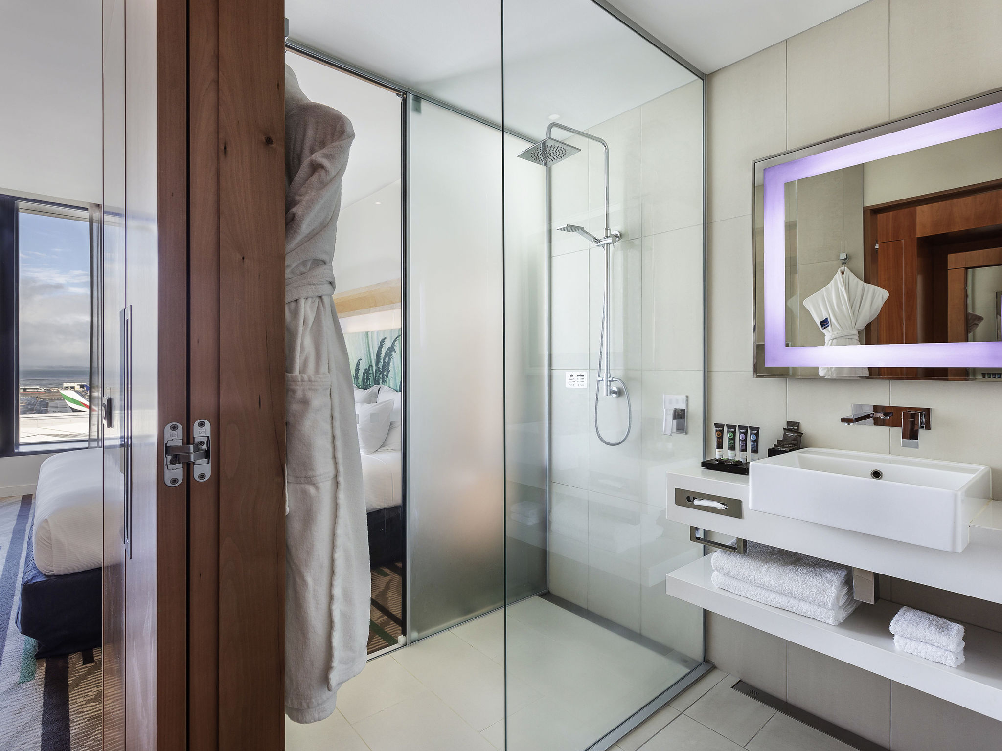 Photo - Novotel Auckland Airport