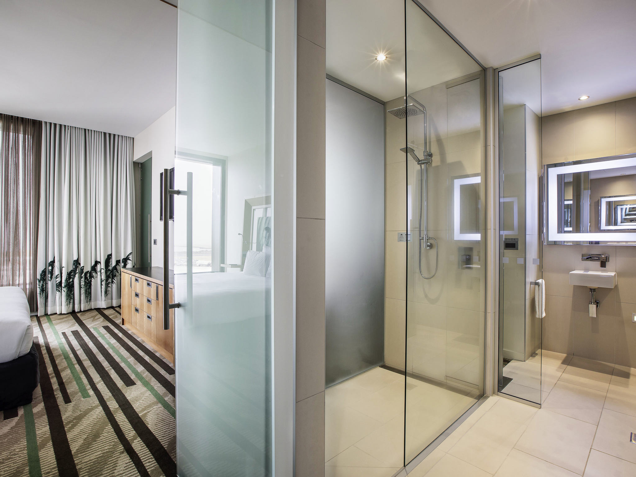 Photo - Novotel Auckland Airport