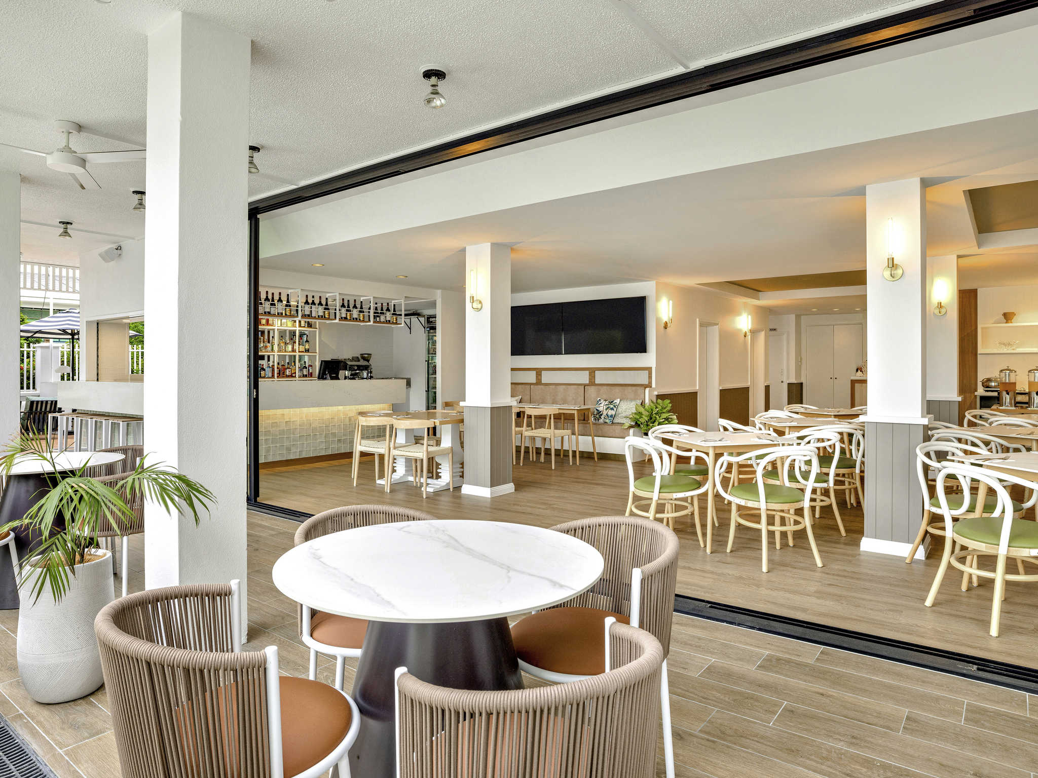 Photo - Mercure Cairns