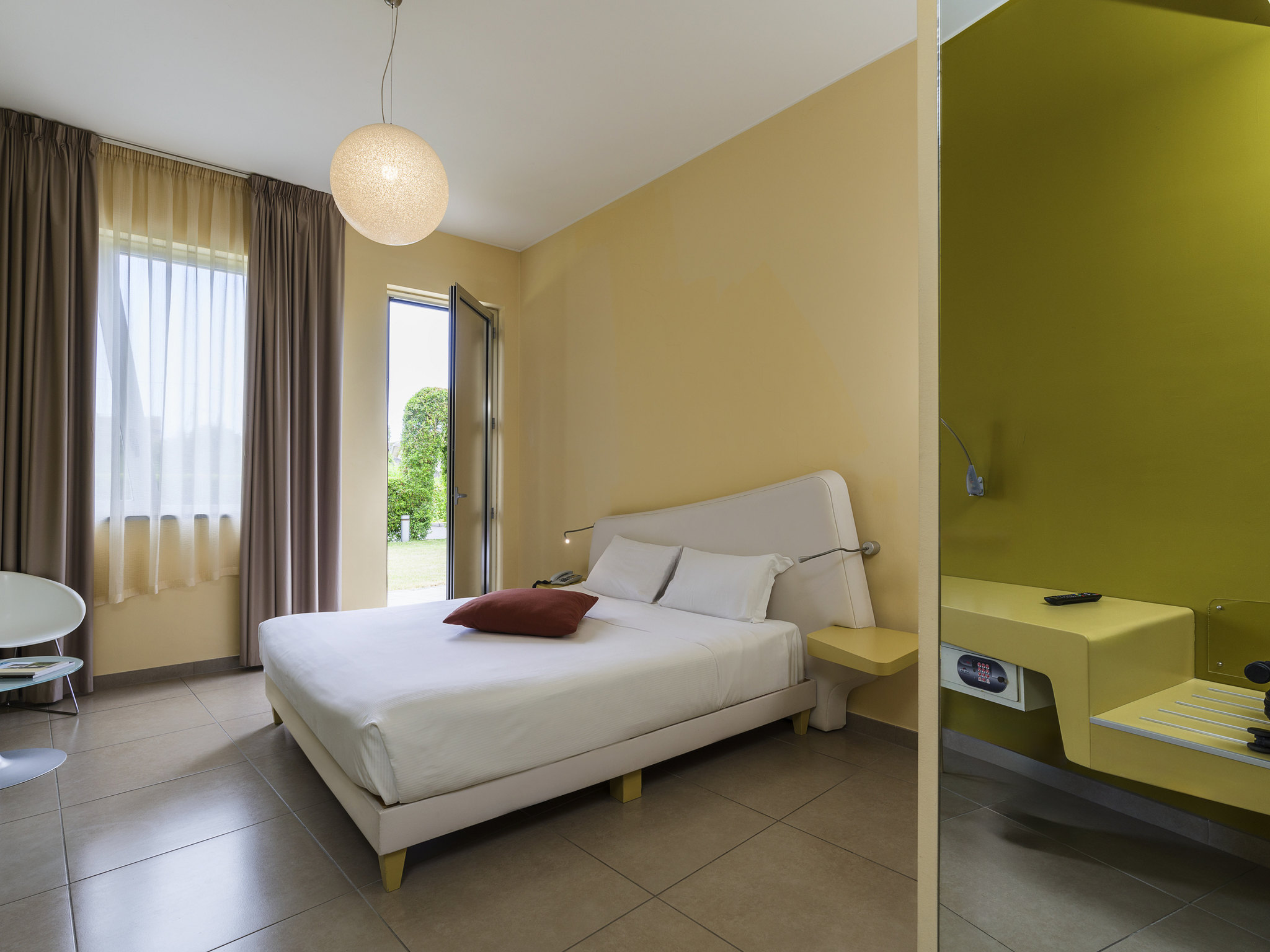 Photo - ibis Styles Catania Acireale