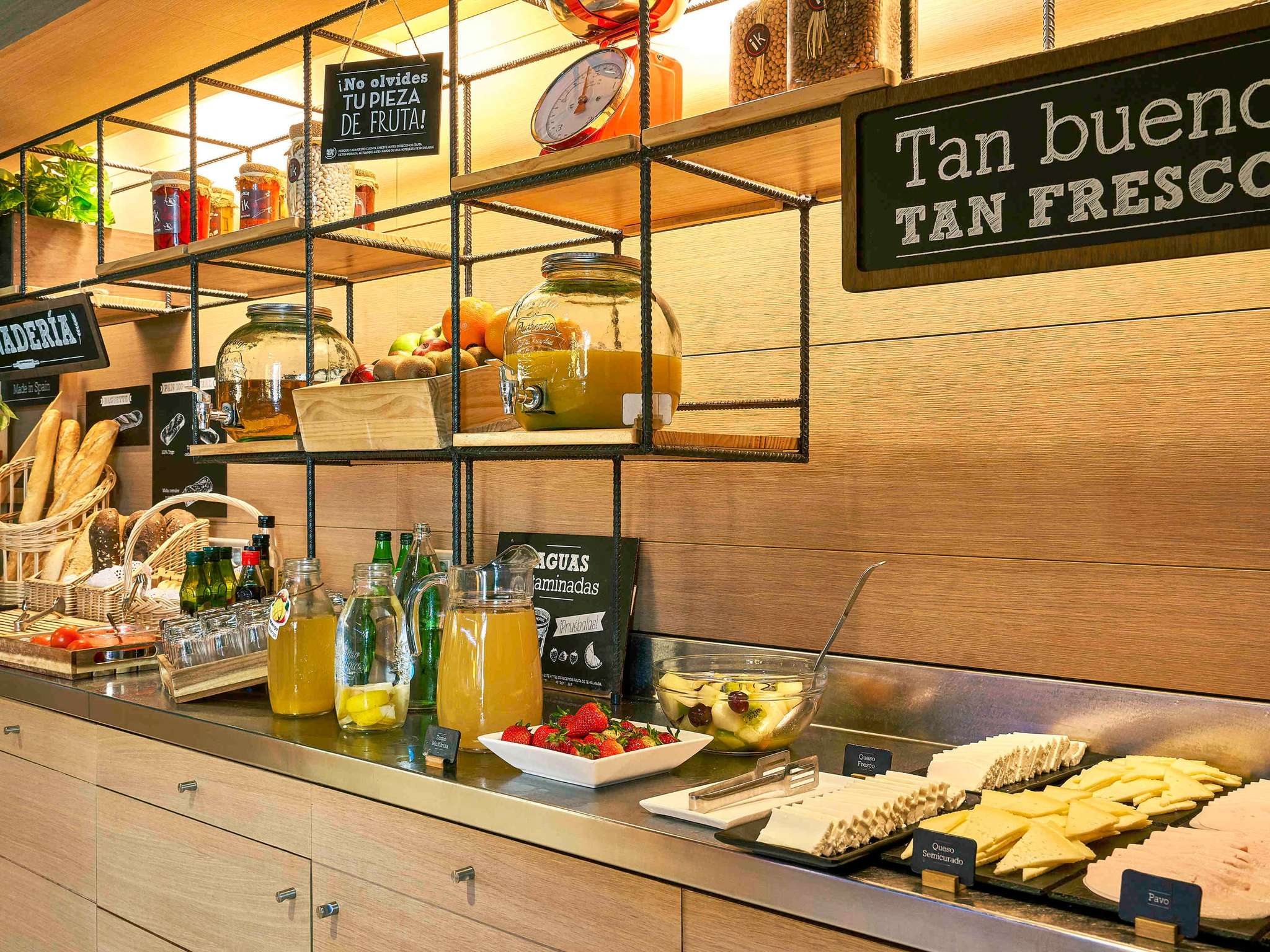 Foto - Ibis Barcelona Centro (Sagrada Familia)