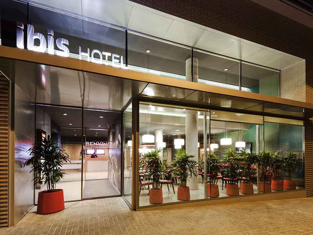 H tel Ibis Barcelona Pza Glories 22 Barcelona ALL ALL H tel Ibis Barcelona Pza Glories 22 Barcelona ALL ALL