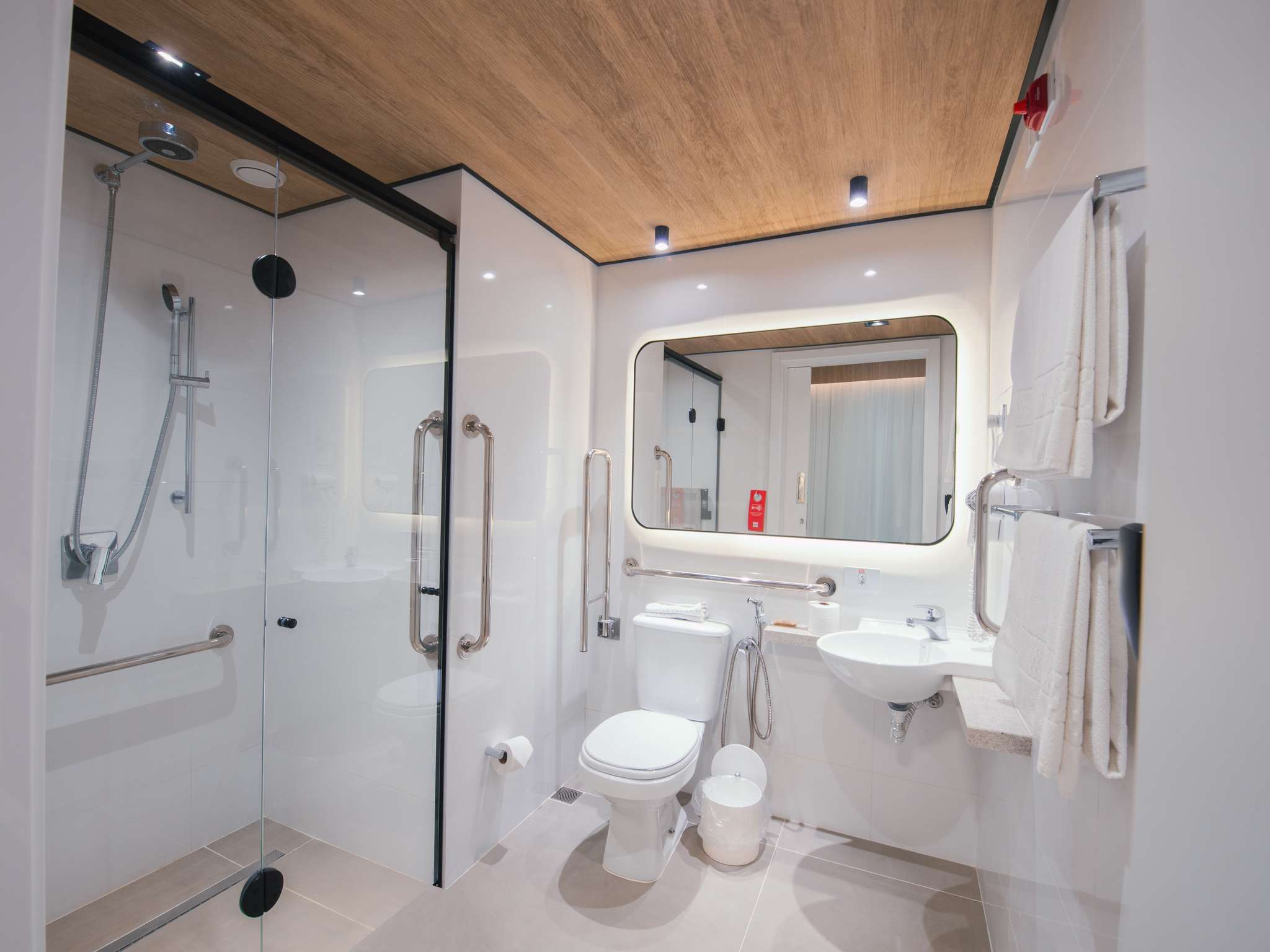 Foto - ibis Curitiba Shopping