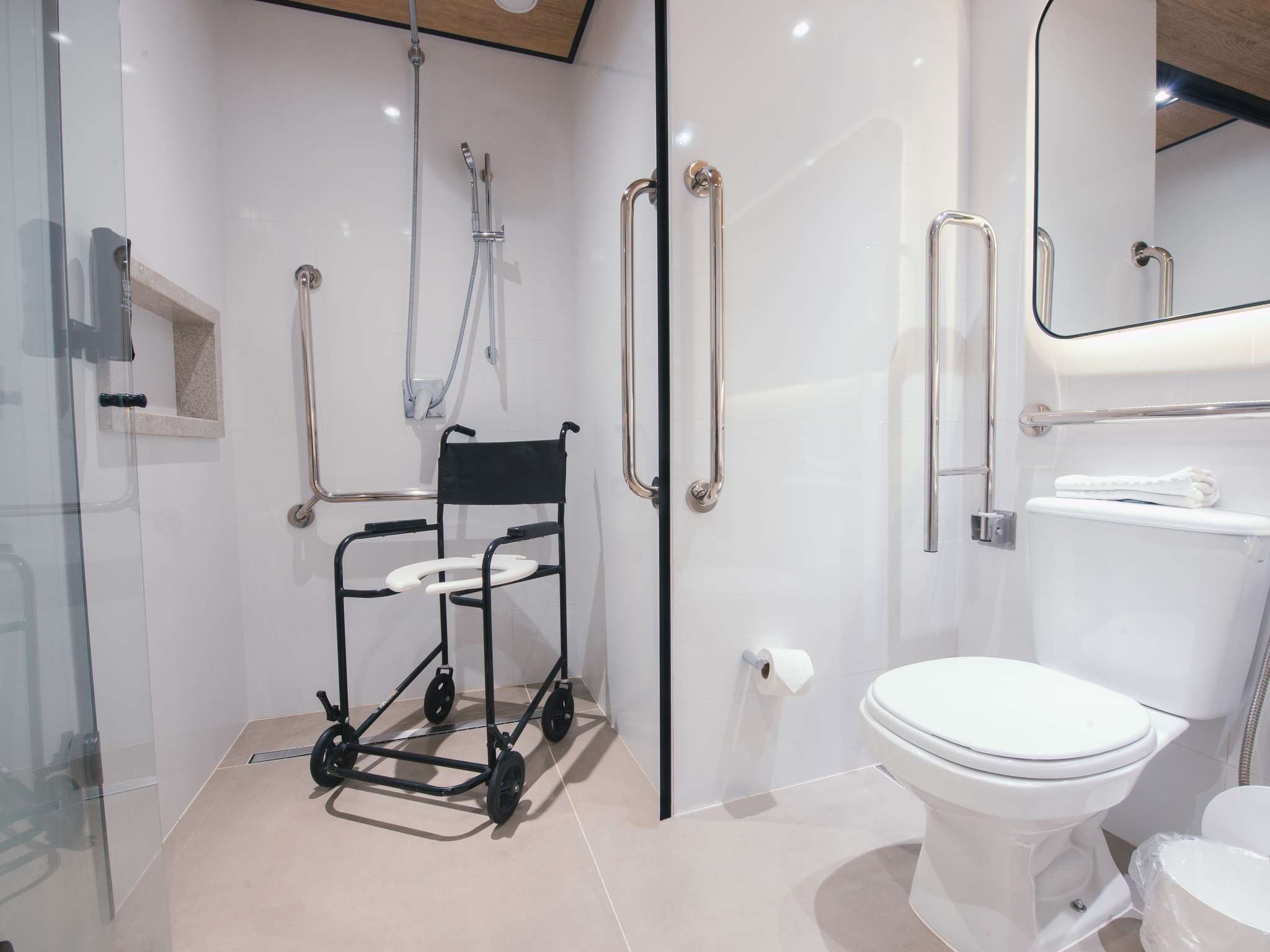 Foto - ibis Curitiba Shopping