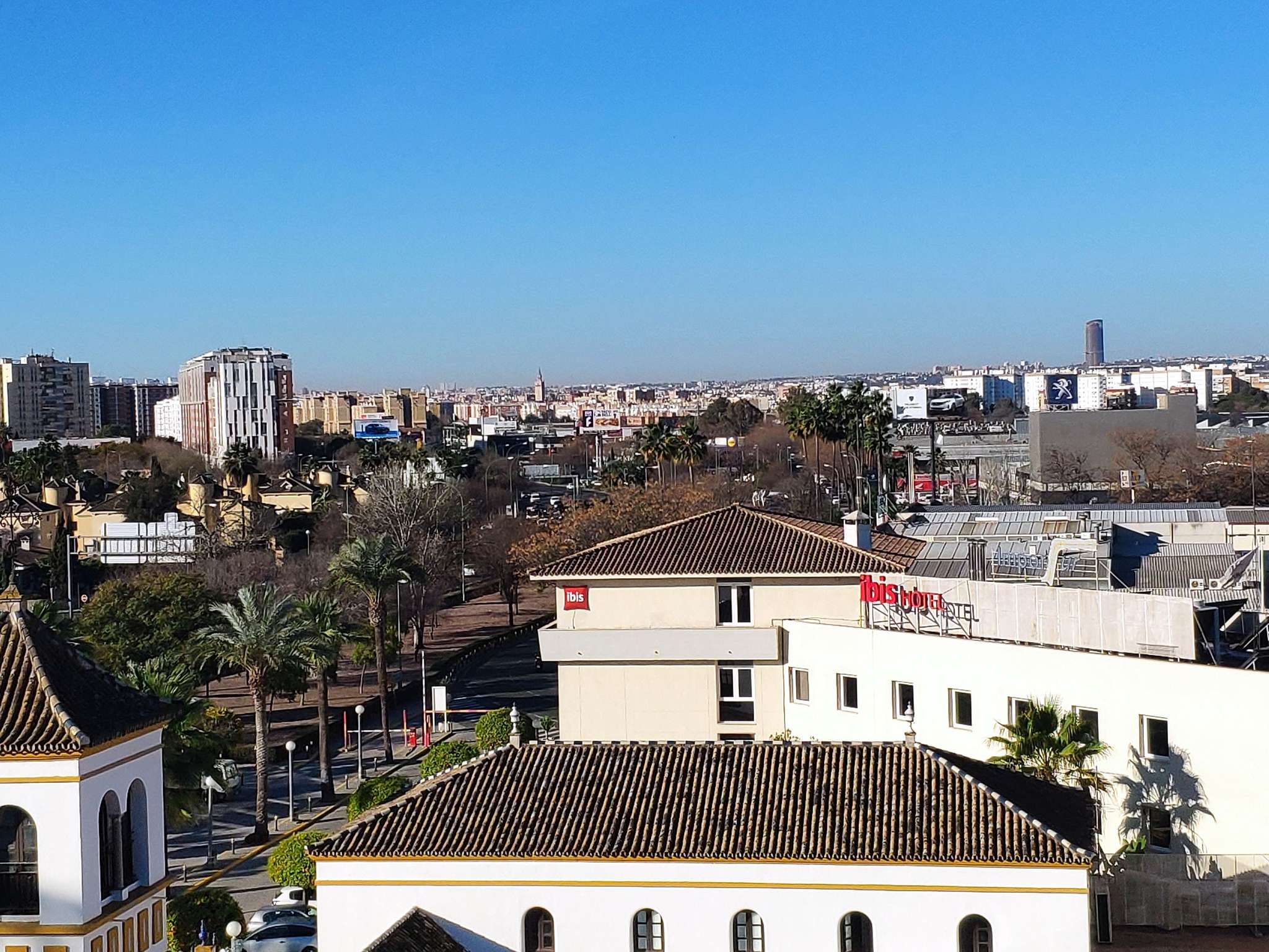 Photo - Ibis Sevilla