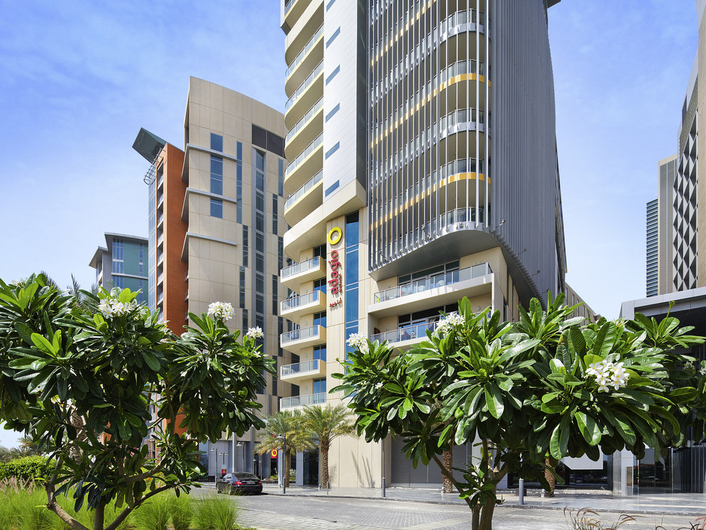 Aparthotel Adagio Abu Dhabi Al Bustan - Image 1