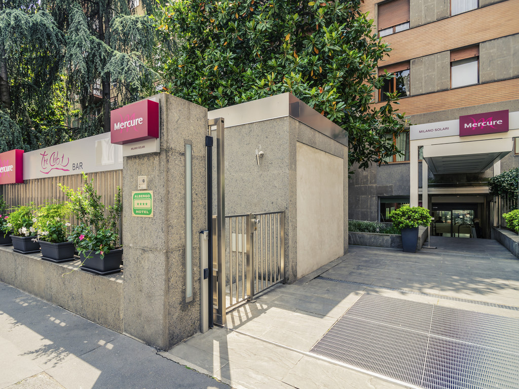 Mercure Milano Solari - Image 1