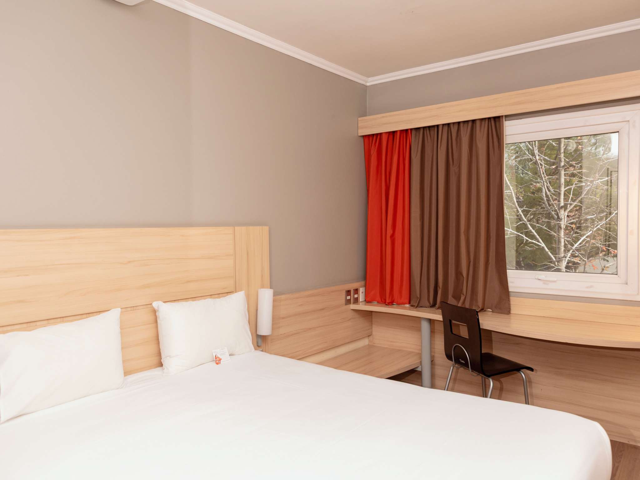 Photo - ibis Santiago Las Condes