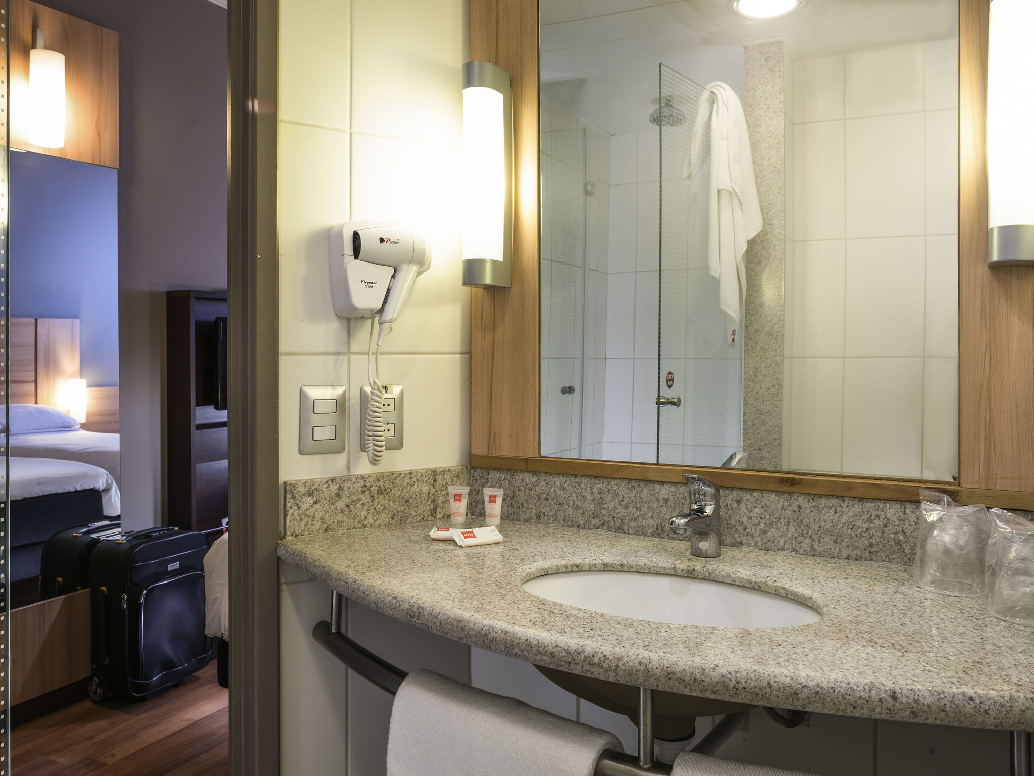 Photo - ibis Santiago Las Condes