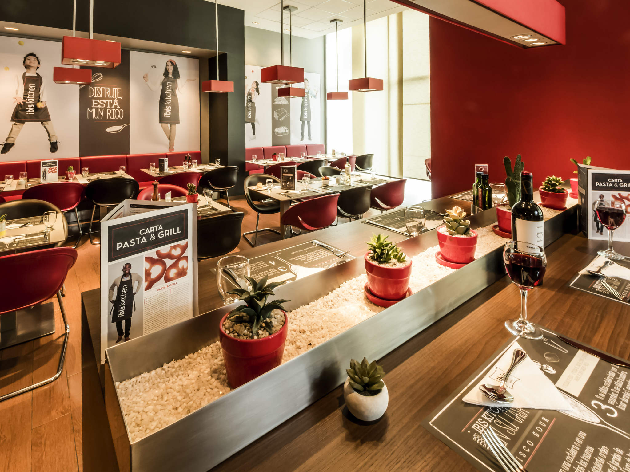 Photo - ibis Santiago Las Condes