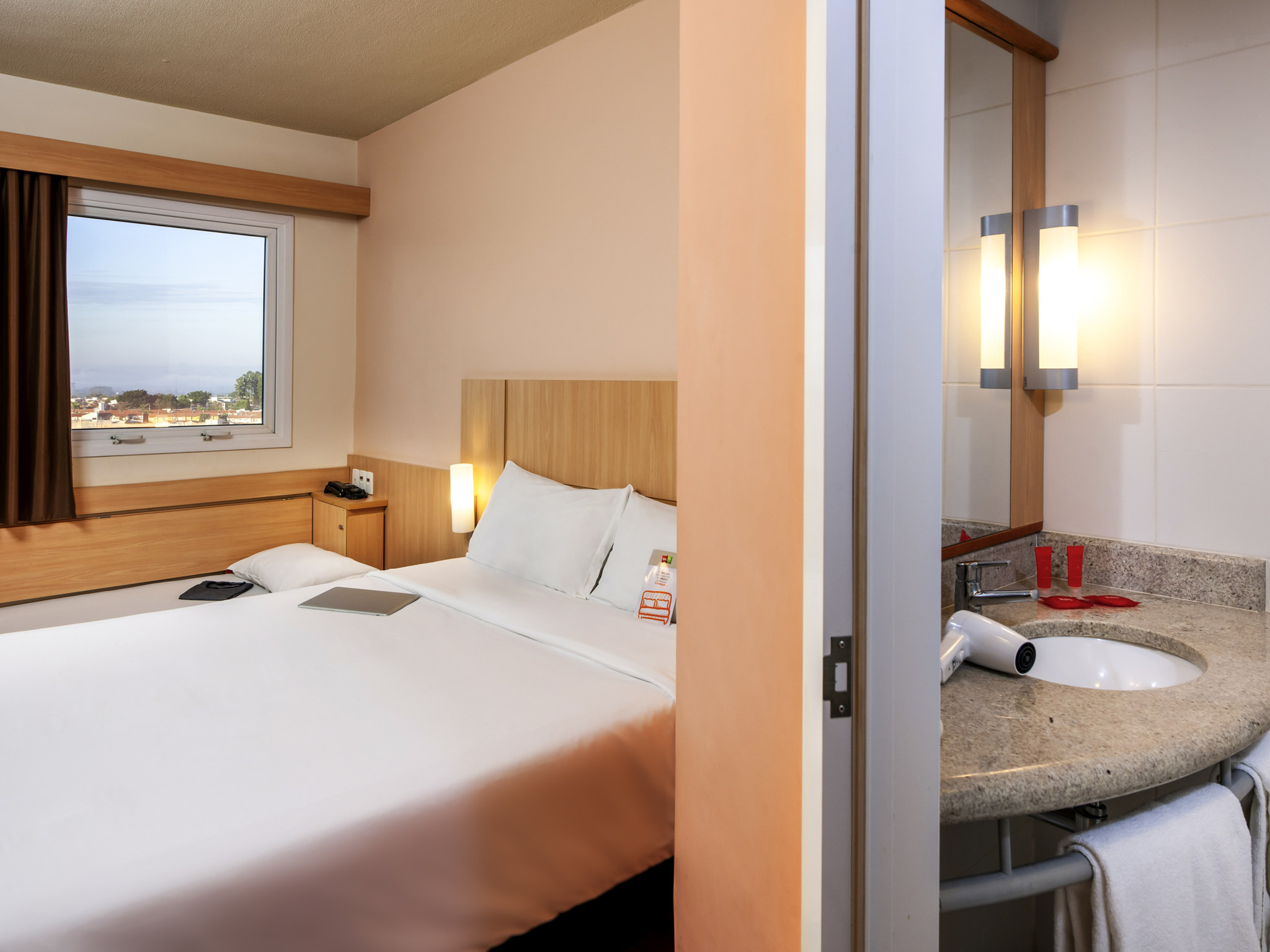 Foto - ibis Ourinhos