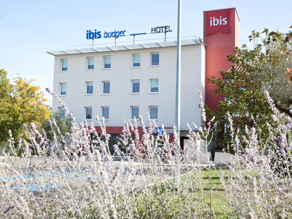 ibis budget Montauban Les Chaumes - Image 1