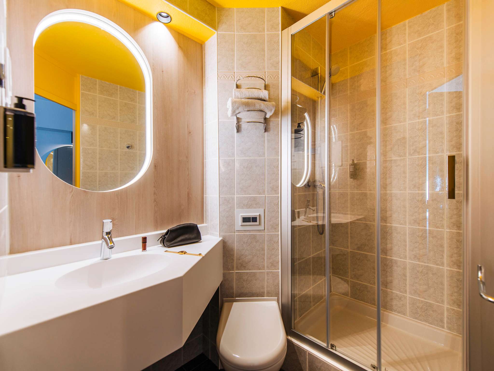 Photo - ibis Styles Antibes