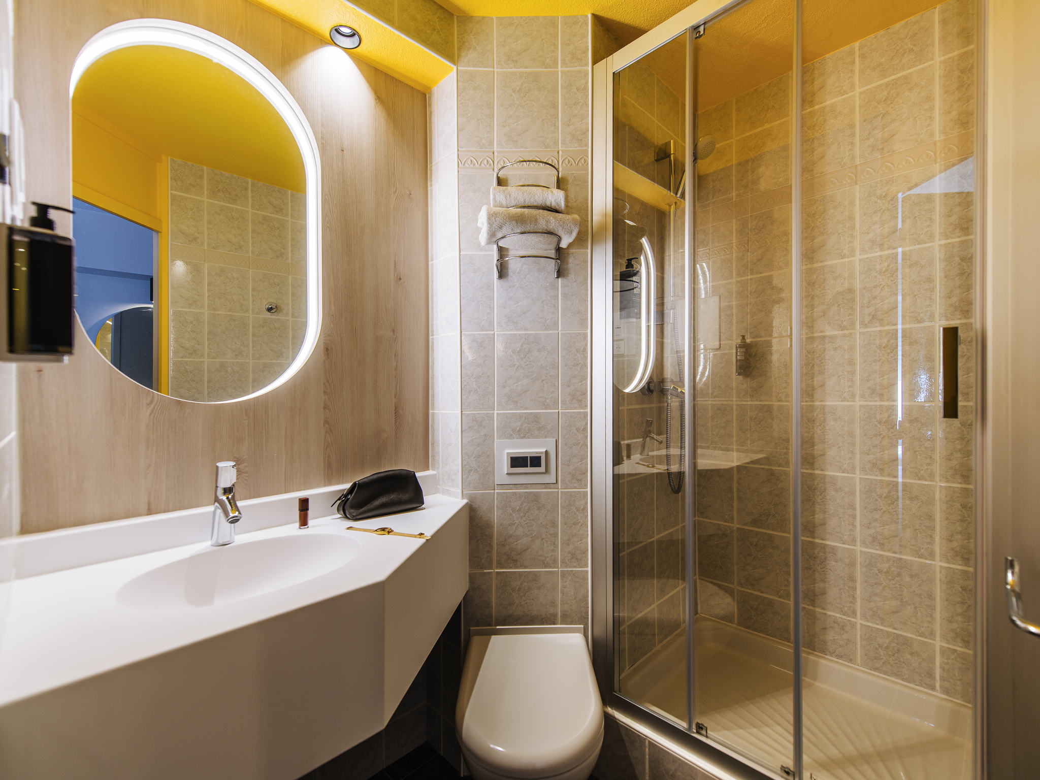 Photo - ibis Styles Antibes