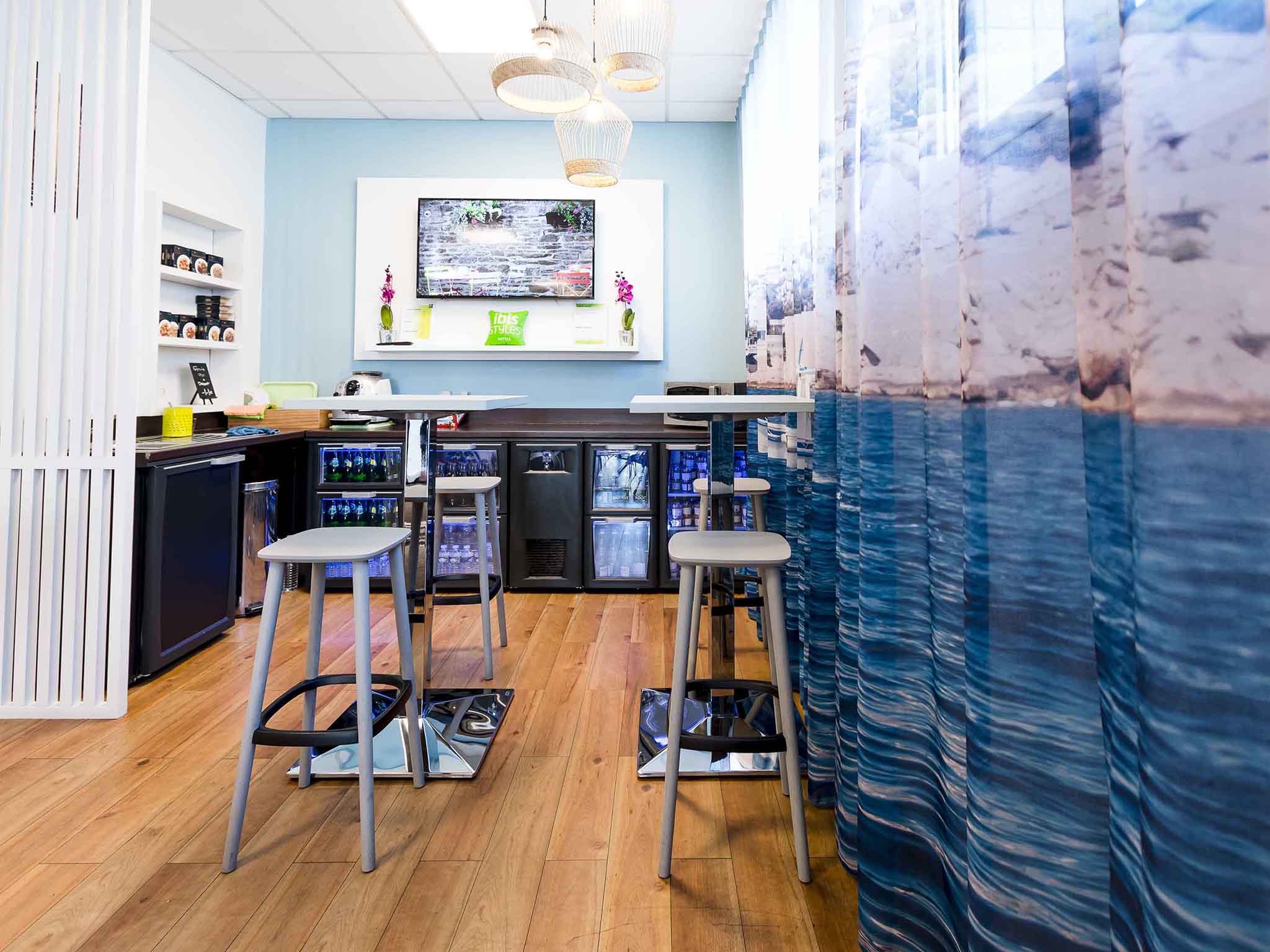 Photo - ibis Styles Marseille Centre Prado Place Castellane