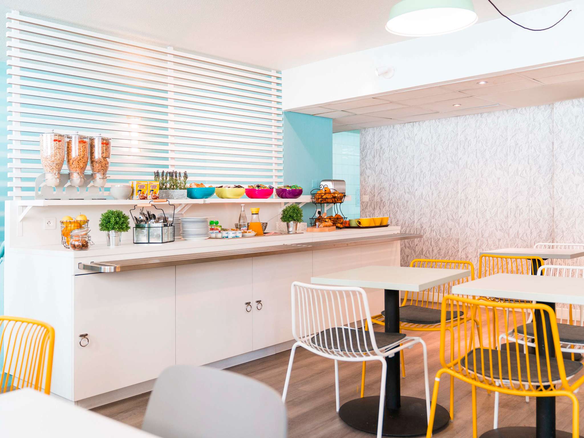 Photo - ibis Styles Marseille Centre Prado Place Castellane