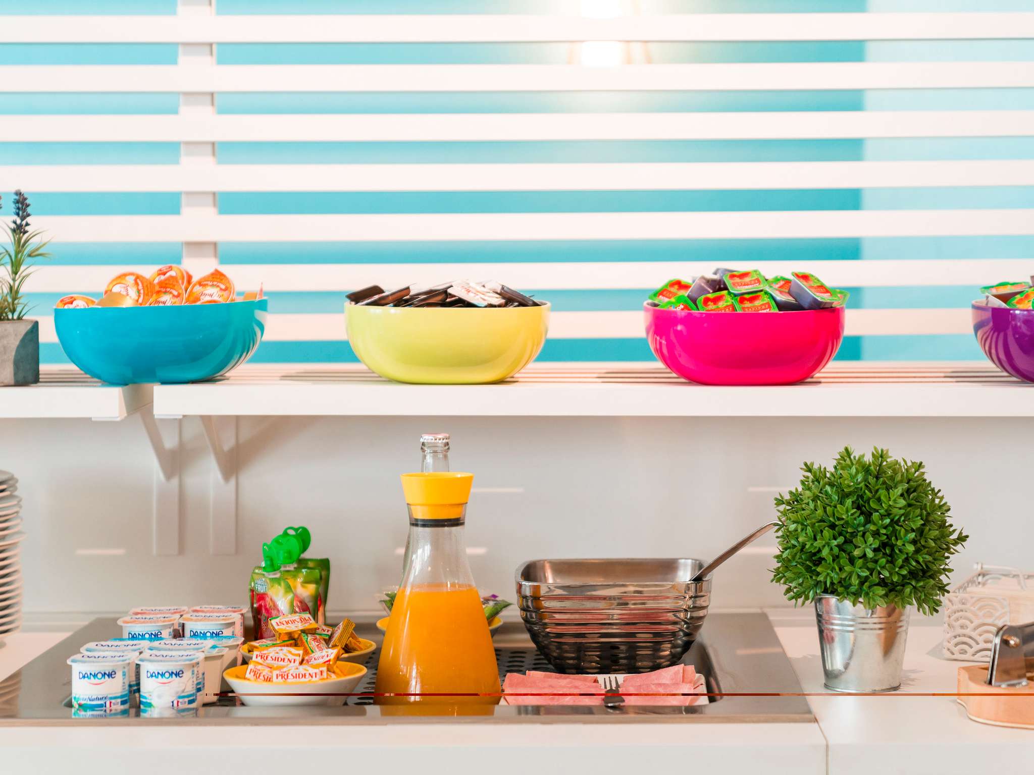 Photo - ibis Styles Marseille Centre Prado Place Castellane