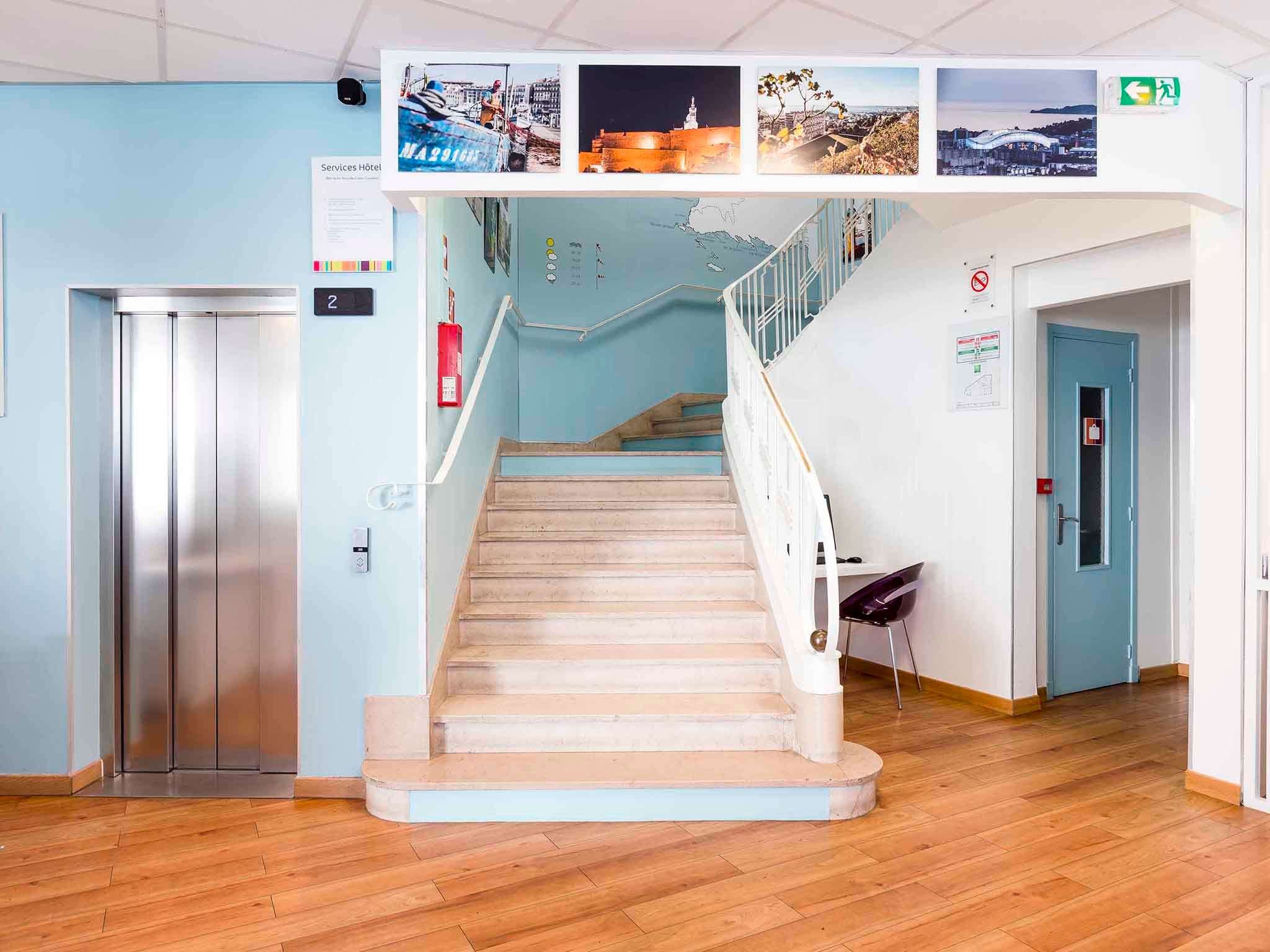 Photo - ibis Styles Marseille Centre Prado Place Castellane