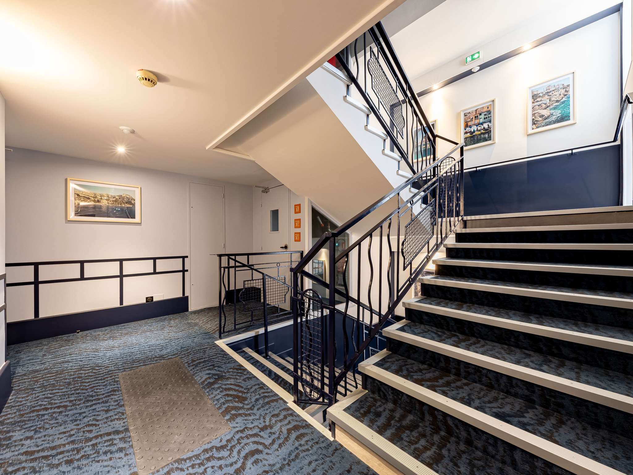 Photo - ibis Styles Marseille Centre Prado Place Castellane