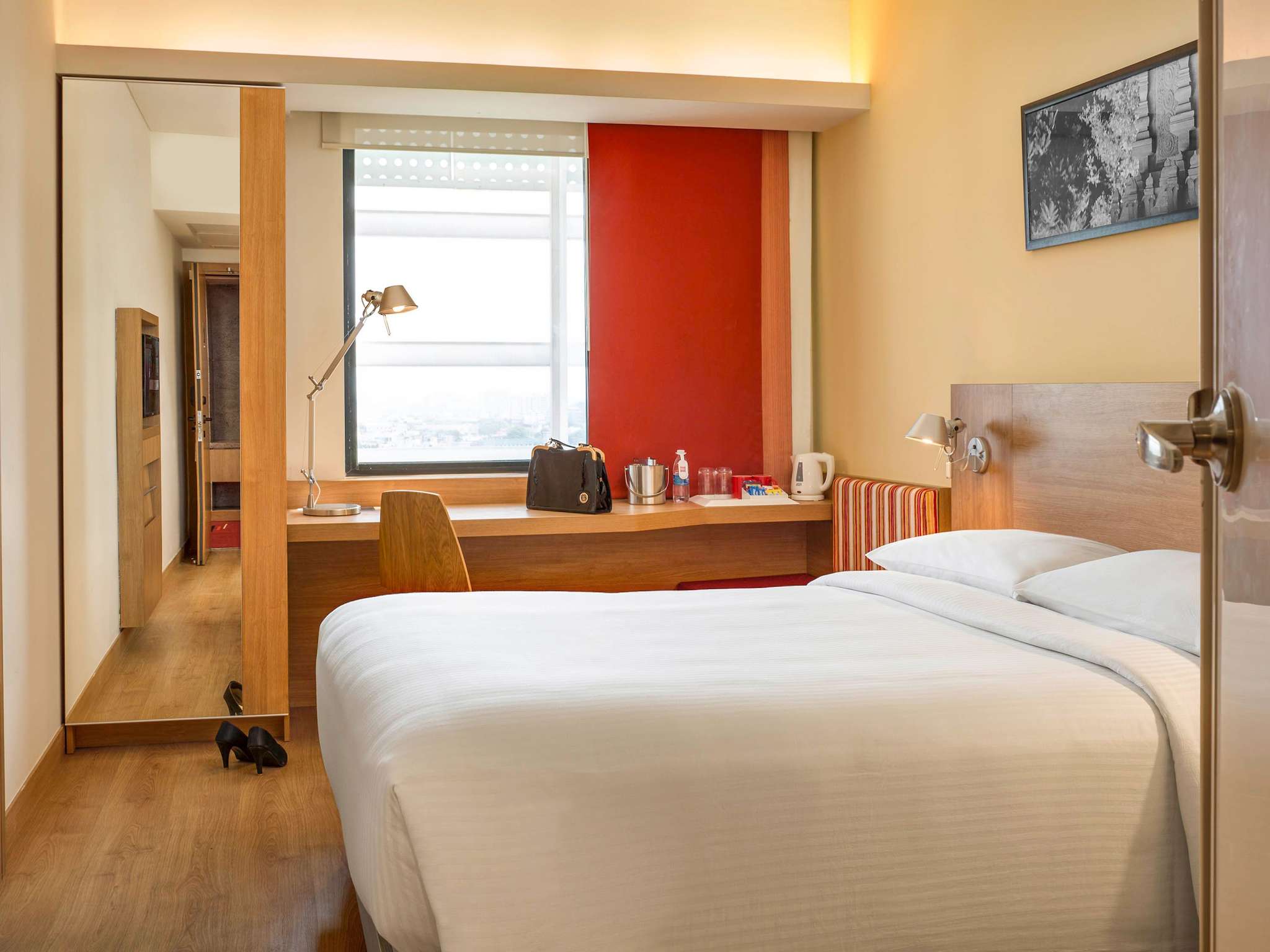 Photo - ibis Chennai City Centre - An Accor Brand