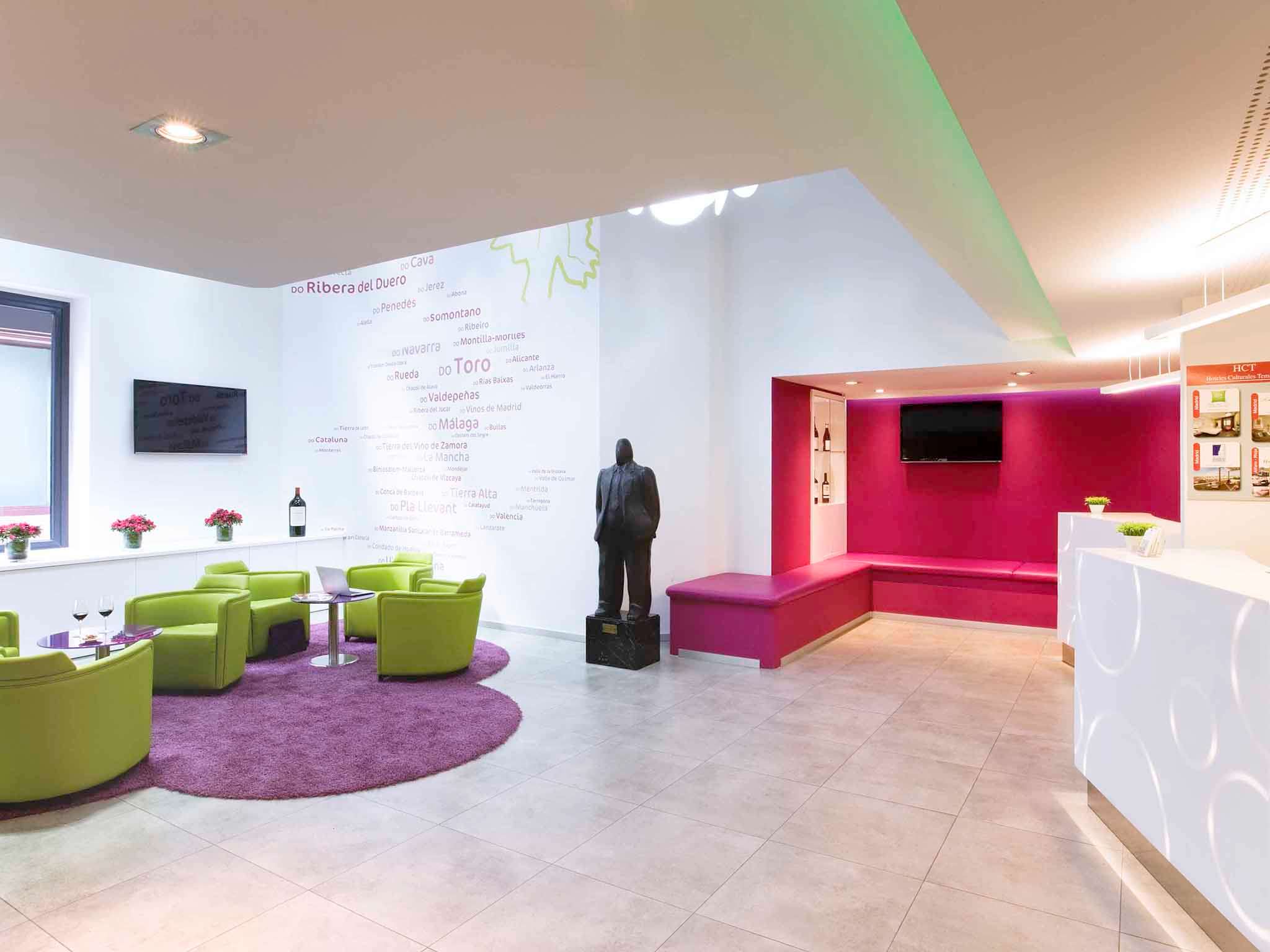 Photo - Ibis Styles Madrid Prado