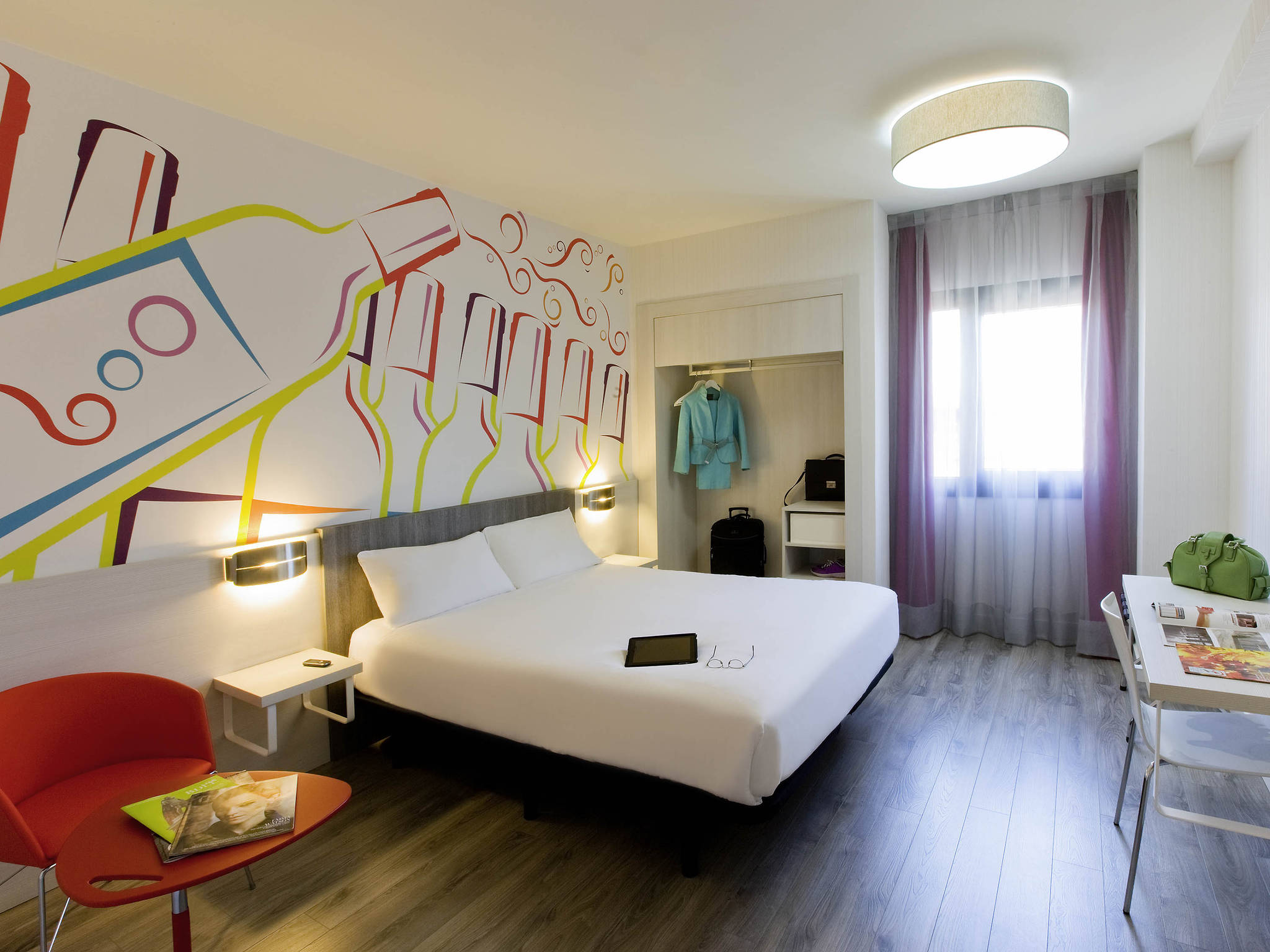Photo - Ibis Styles Madrid Prado