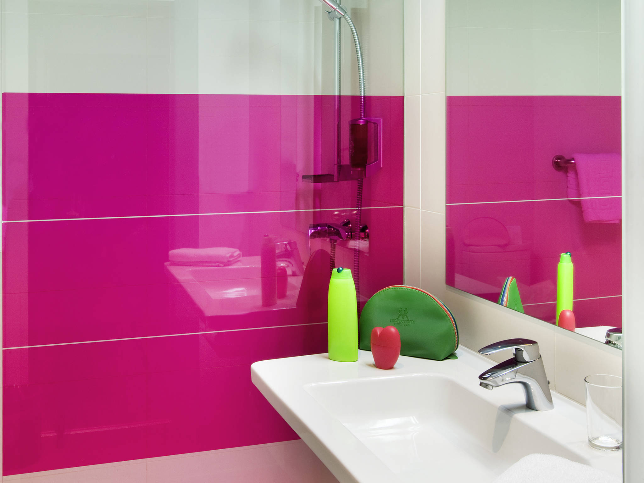 Photo - Ibis Styles Madrid Prado