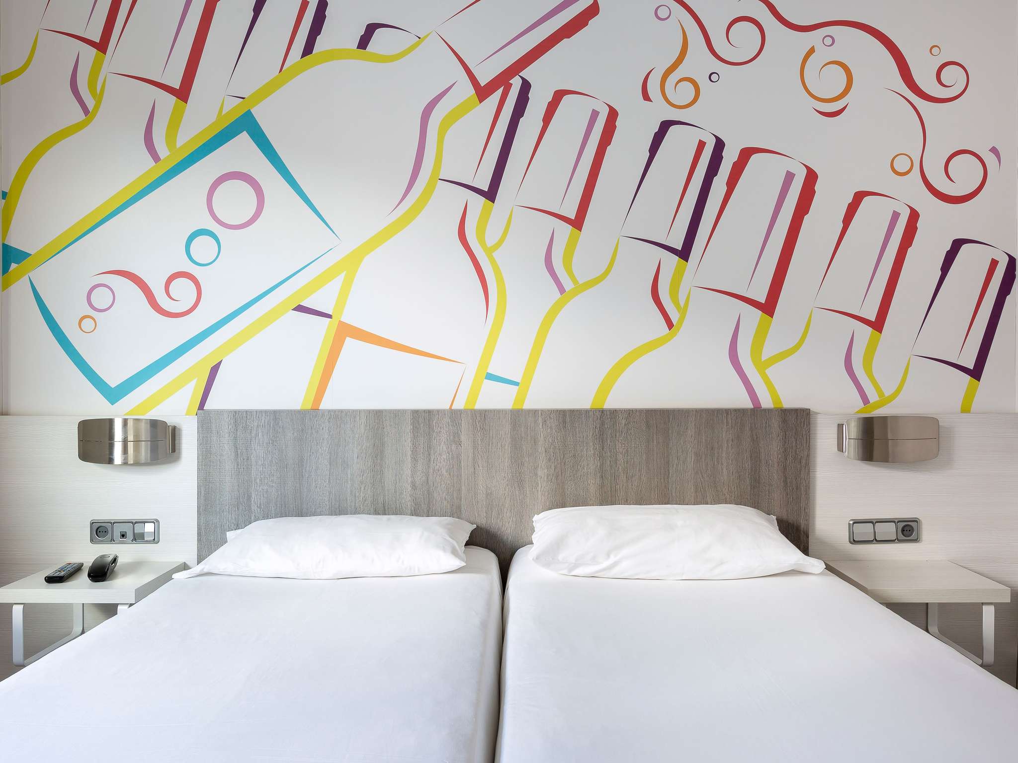 Photo - Ibis Styles Madrid Prado