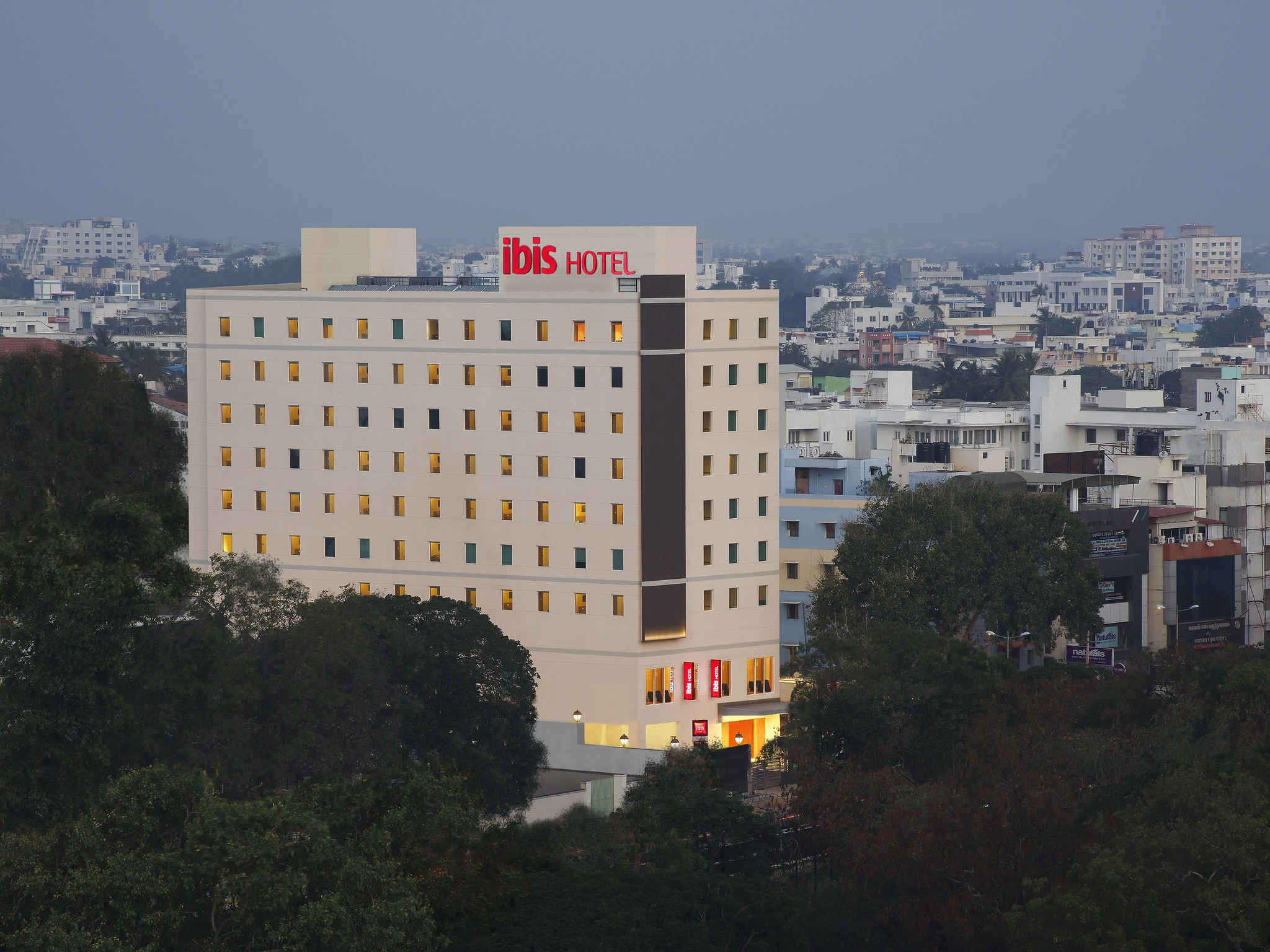 Feel Welcome International Hotel In Lakshmi Mills Junction Hotel Ibis Coimbatore City Centre