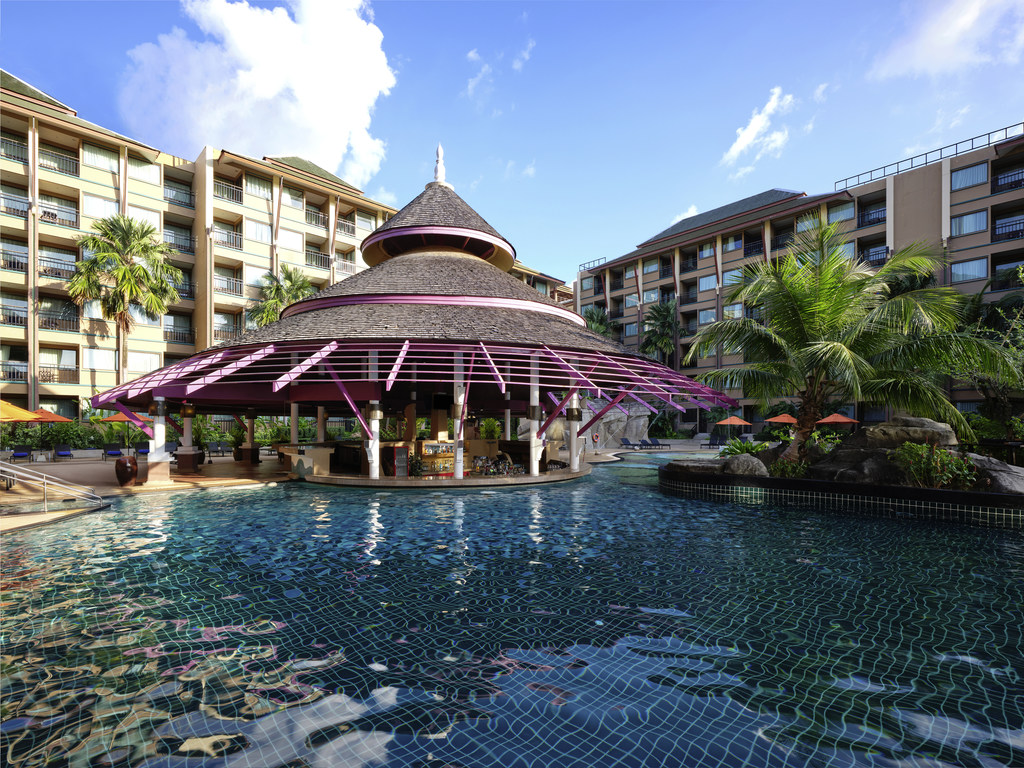 Novotel Phuket Vintage Park Resort - Image 4