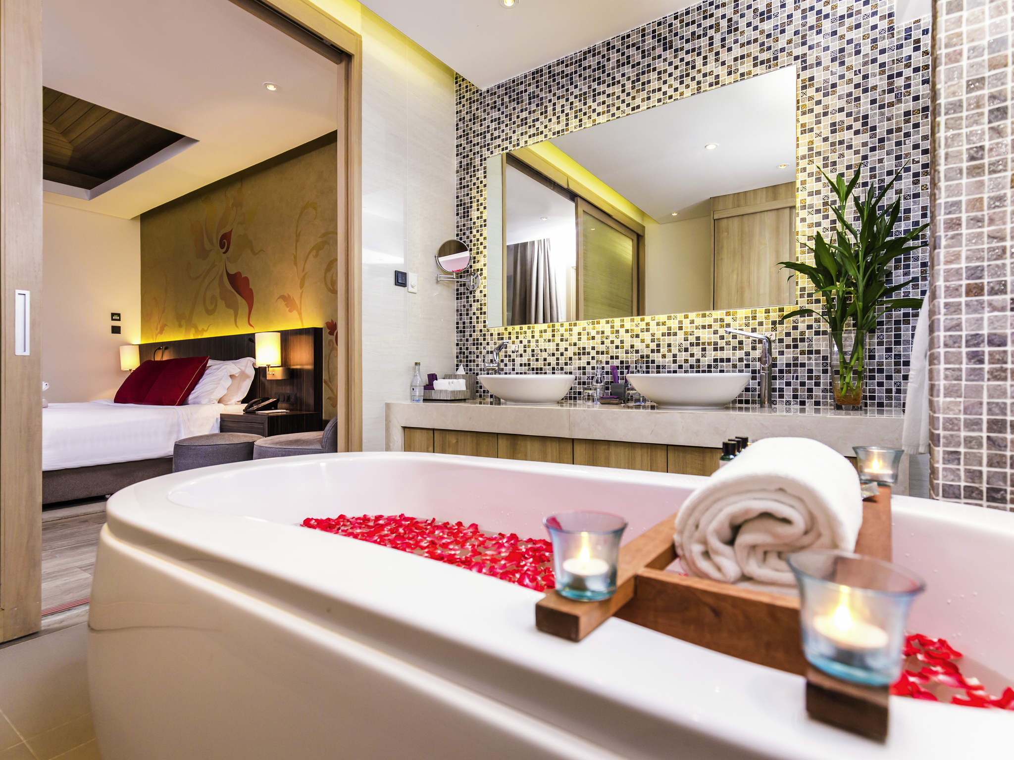 Photo - Grand Mercure Phuket Patong