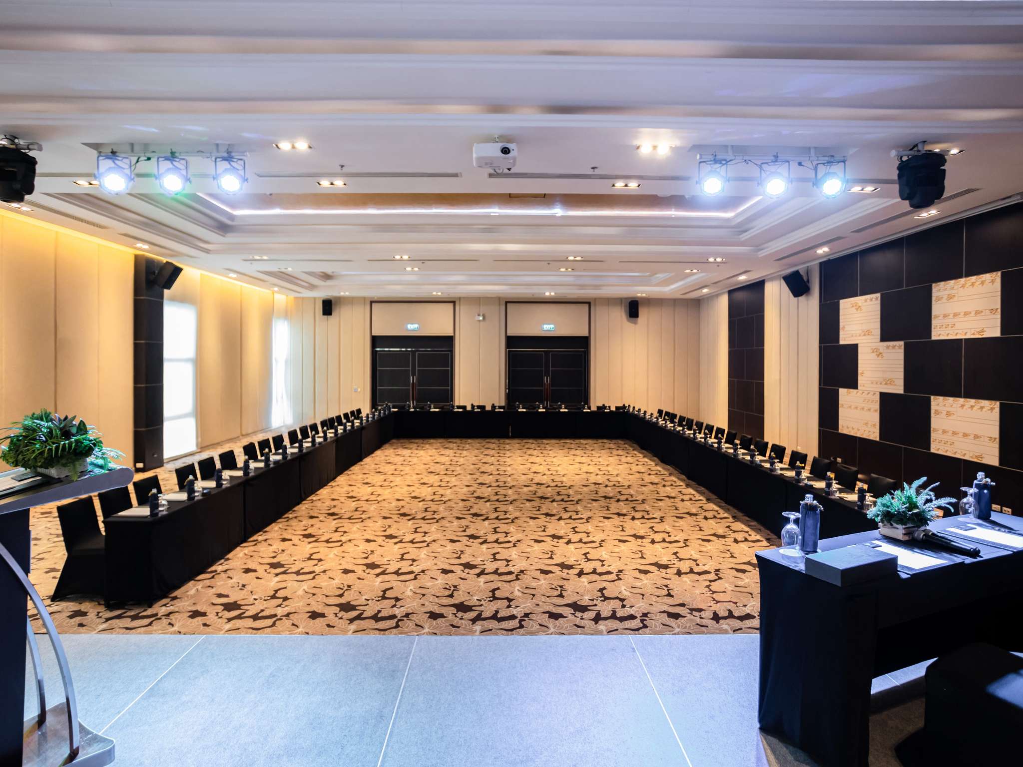 Photo - Grand Mercure Phuket Patong