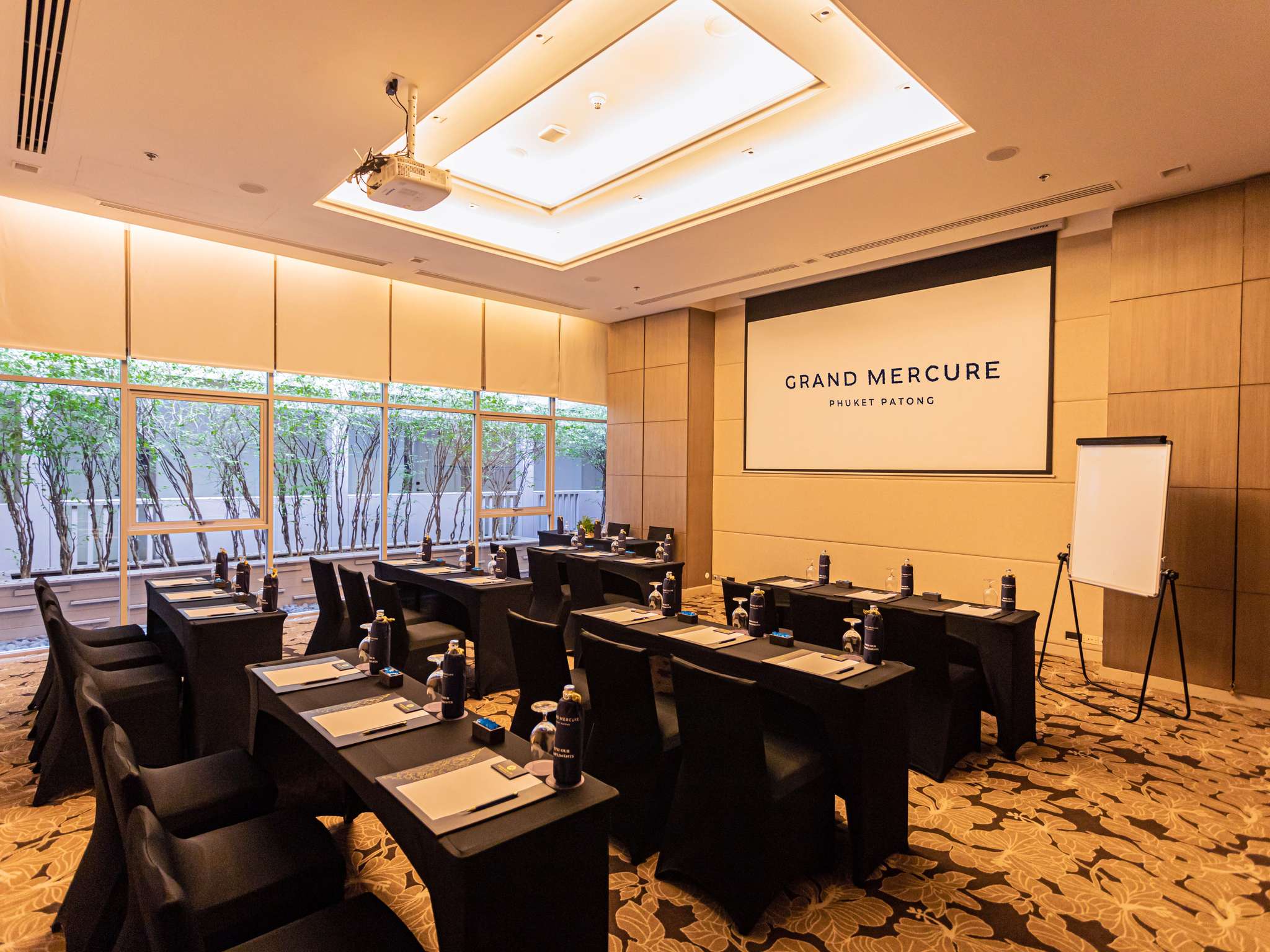Photo - Grand Mercure Phuket Patong