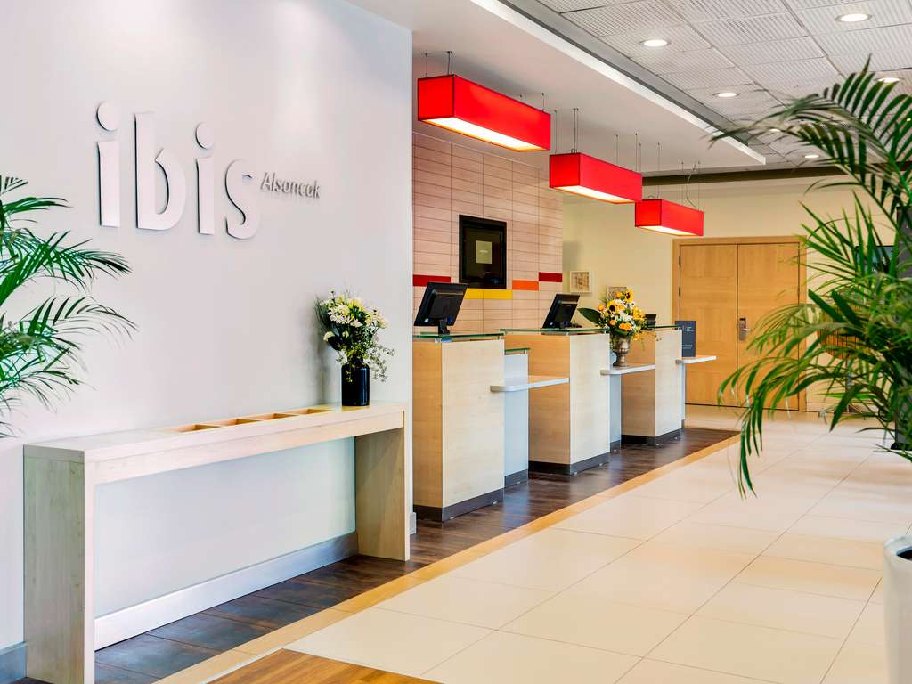 ibis Izmir Alsancak - Image 2