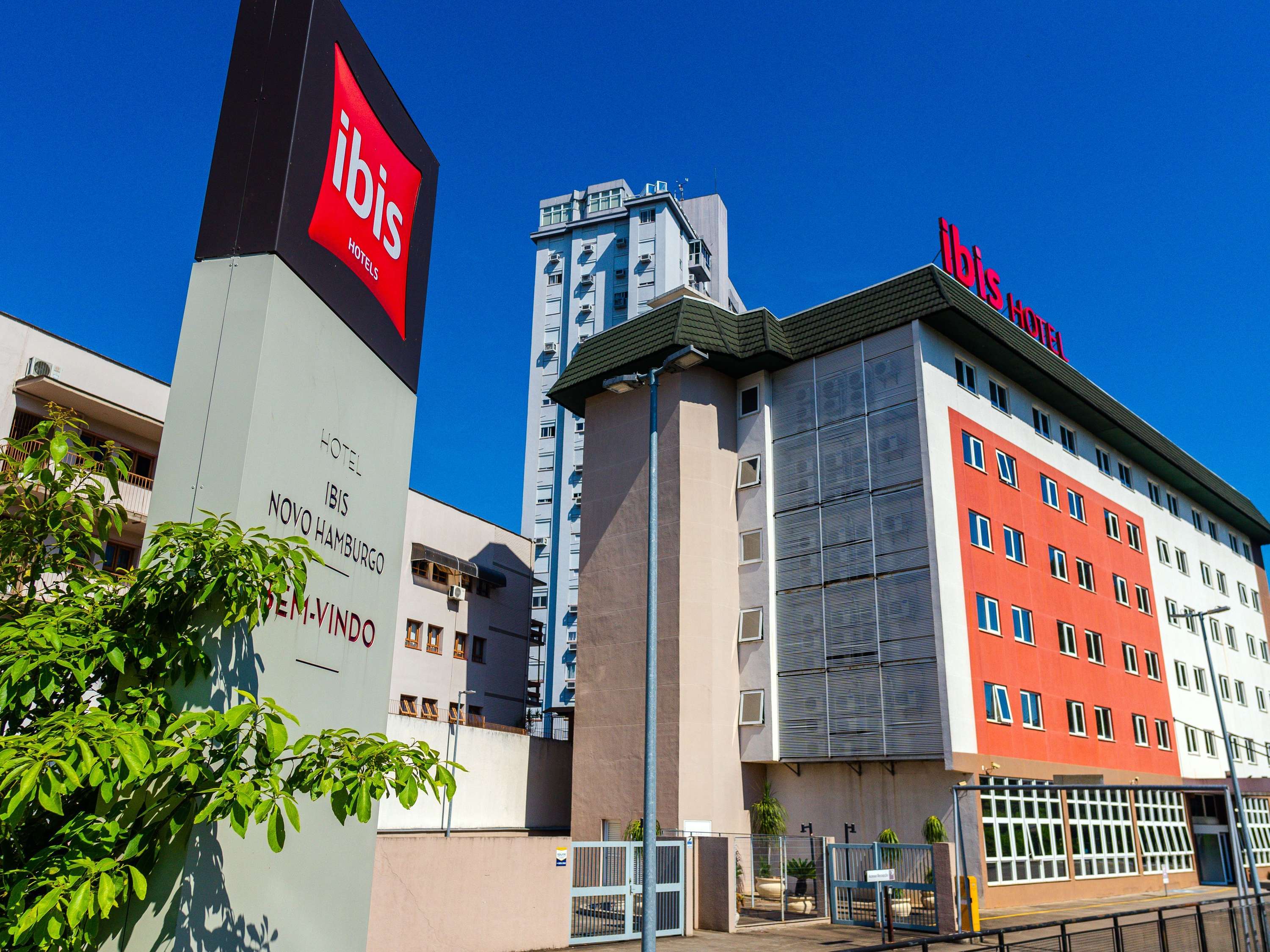 宜必思新汉堡酒店