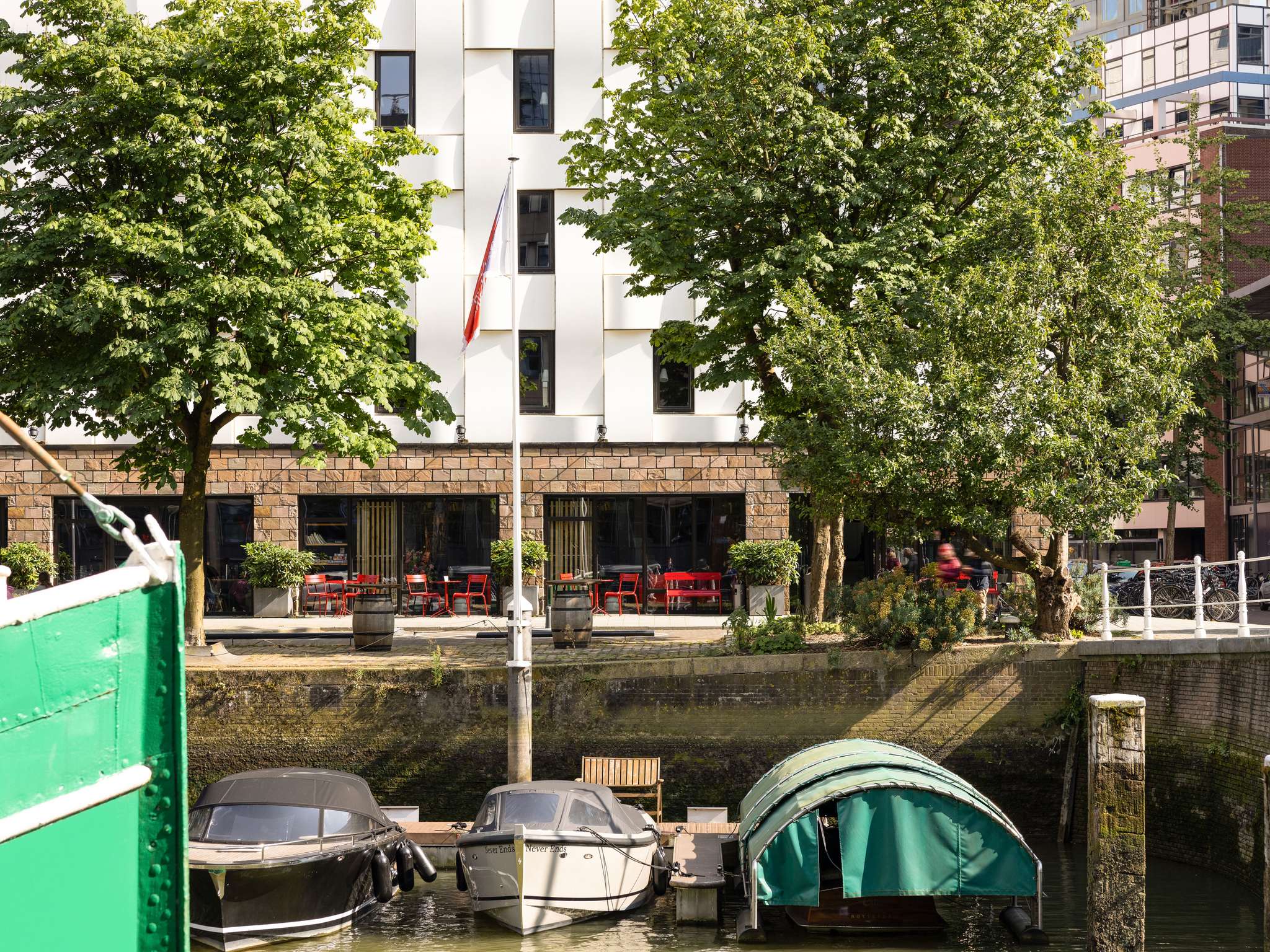 Photo - ibis Rotterdam City Centre