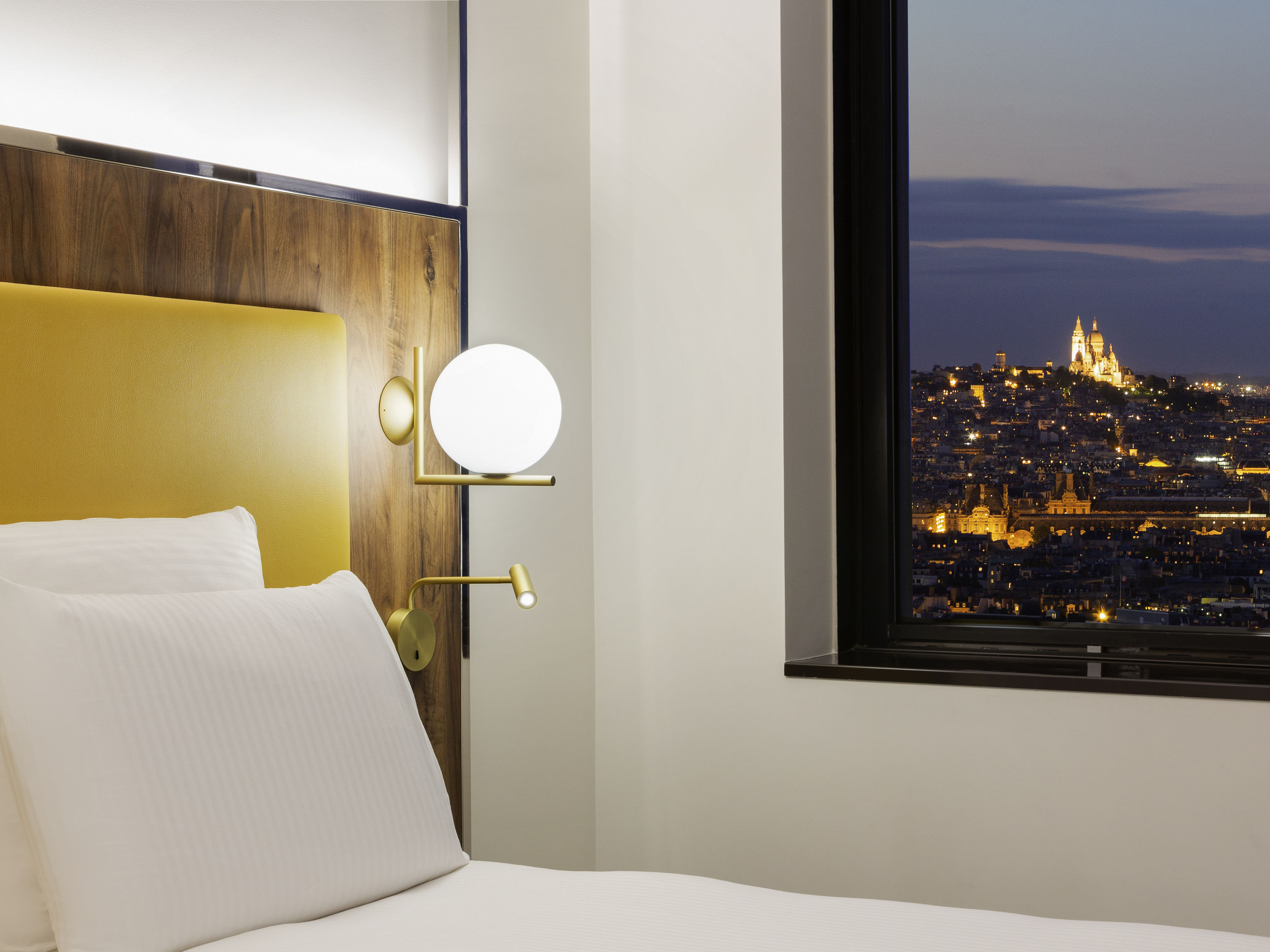 CHAMBRE DELUXE PREMIUM, 2 lits simples, vue sur Paris Sacré-Coeur — photo 1