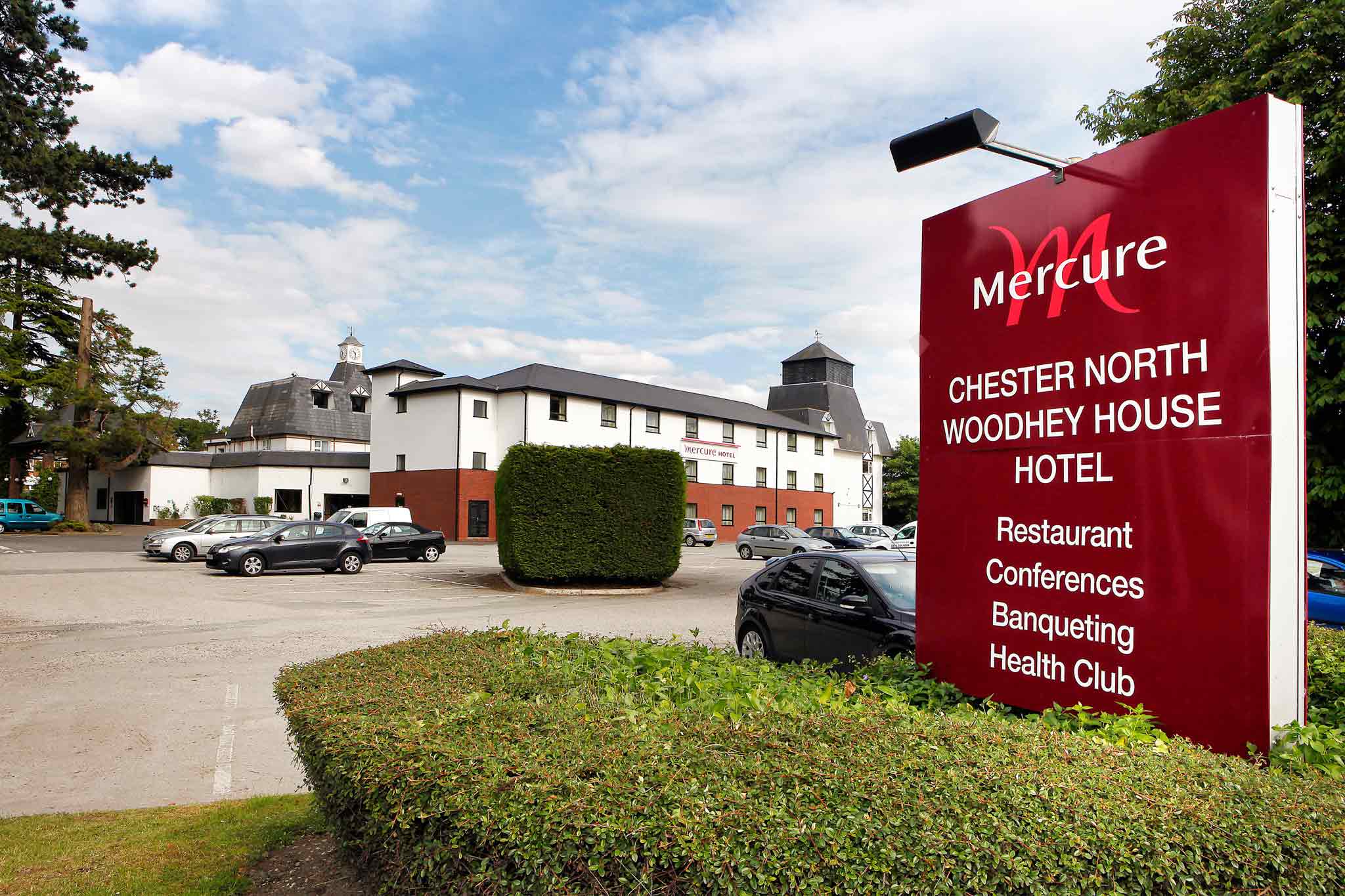 Mercure Chester North Quality Hotel In Ellesmere Port Hotel Mercure Chester North Woodhey House