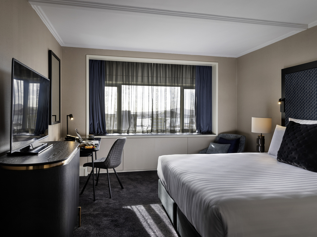 Pullman Auckland Hotel & Apartments - Image 3