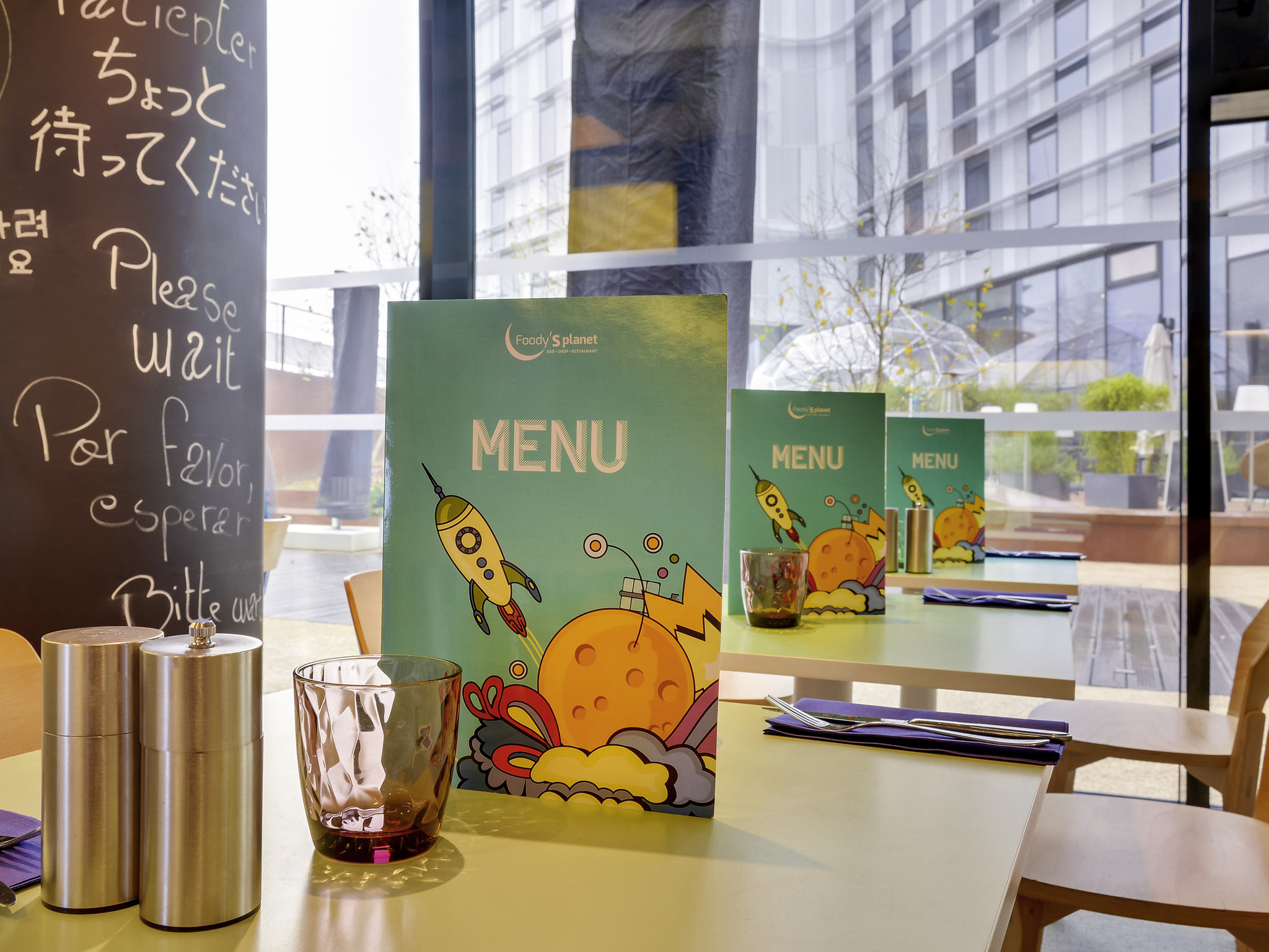 Hotel In Roissy Charles De Gaulle Ibis Styles Paris Restaurant Ibis Styles Paris Charles De Gaulle Airport