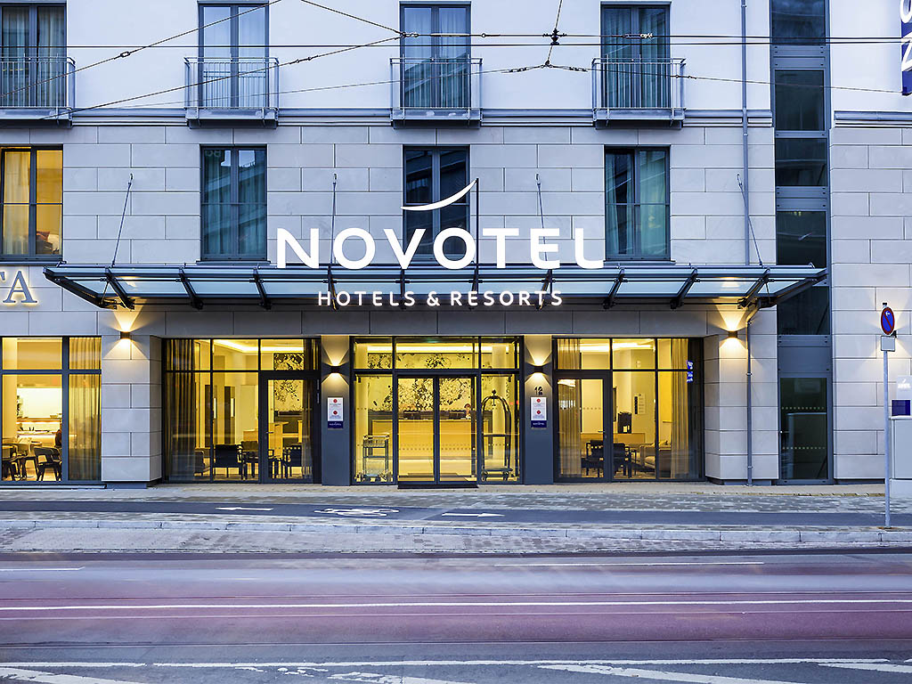 Novotel Nuernberg Centre Ville - Image 2