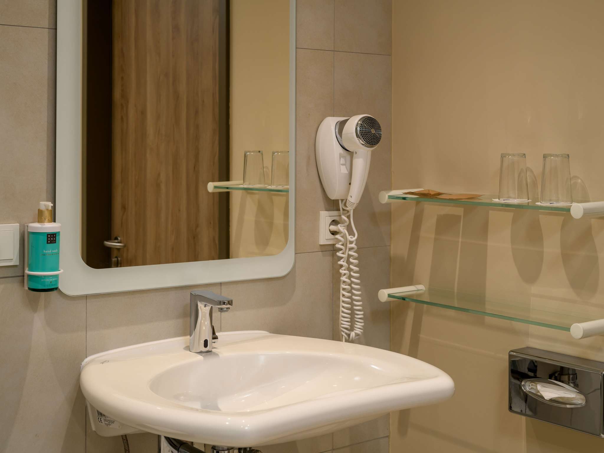 Photo - Novotel Nürnberg Centre Ville