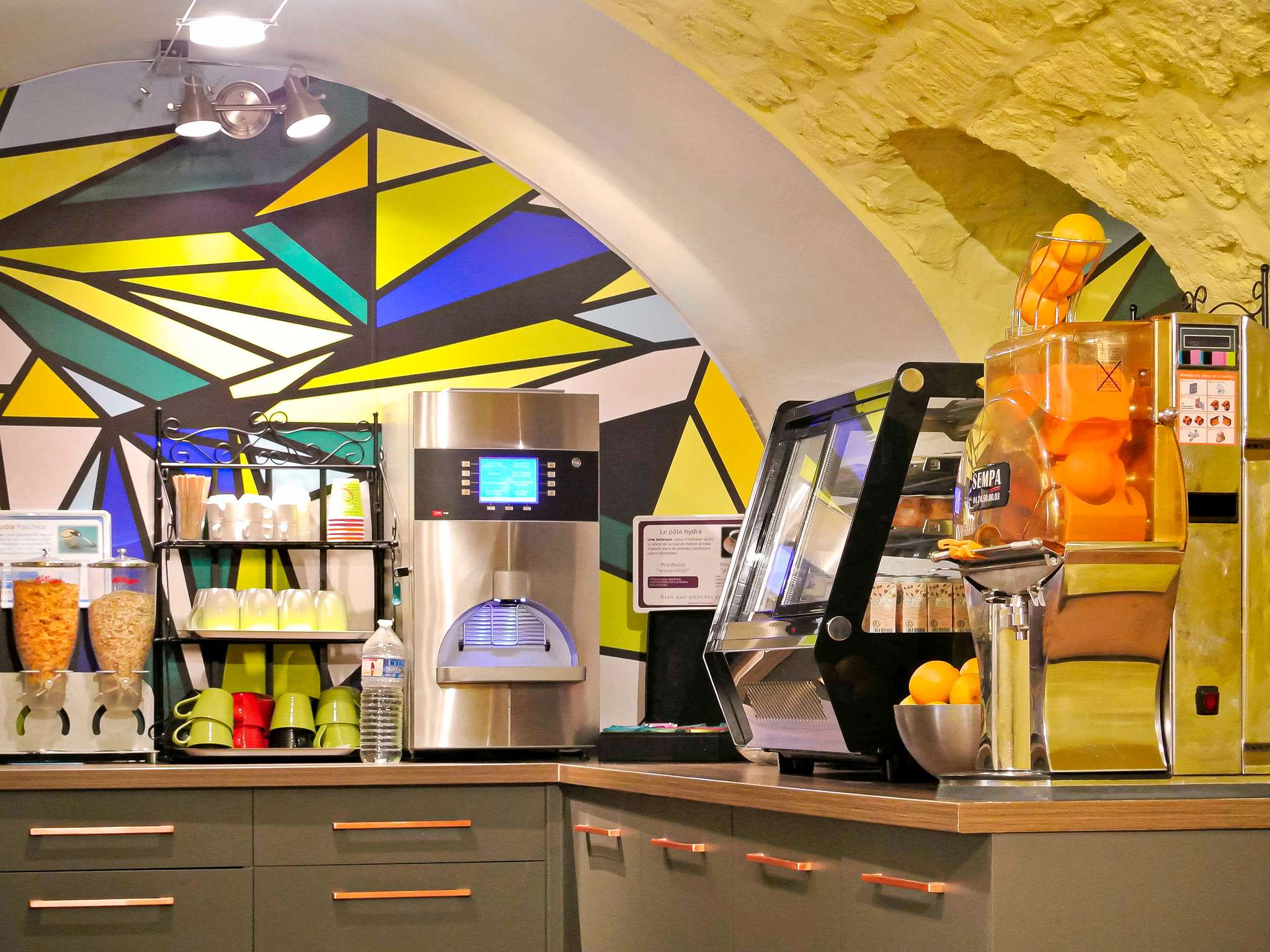 Photo - ibis Styles Paris Maine Montparnasse