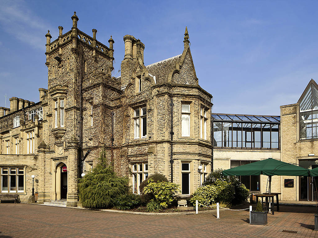 Mercure Bradford Bankfield Hotel - Image 1